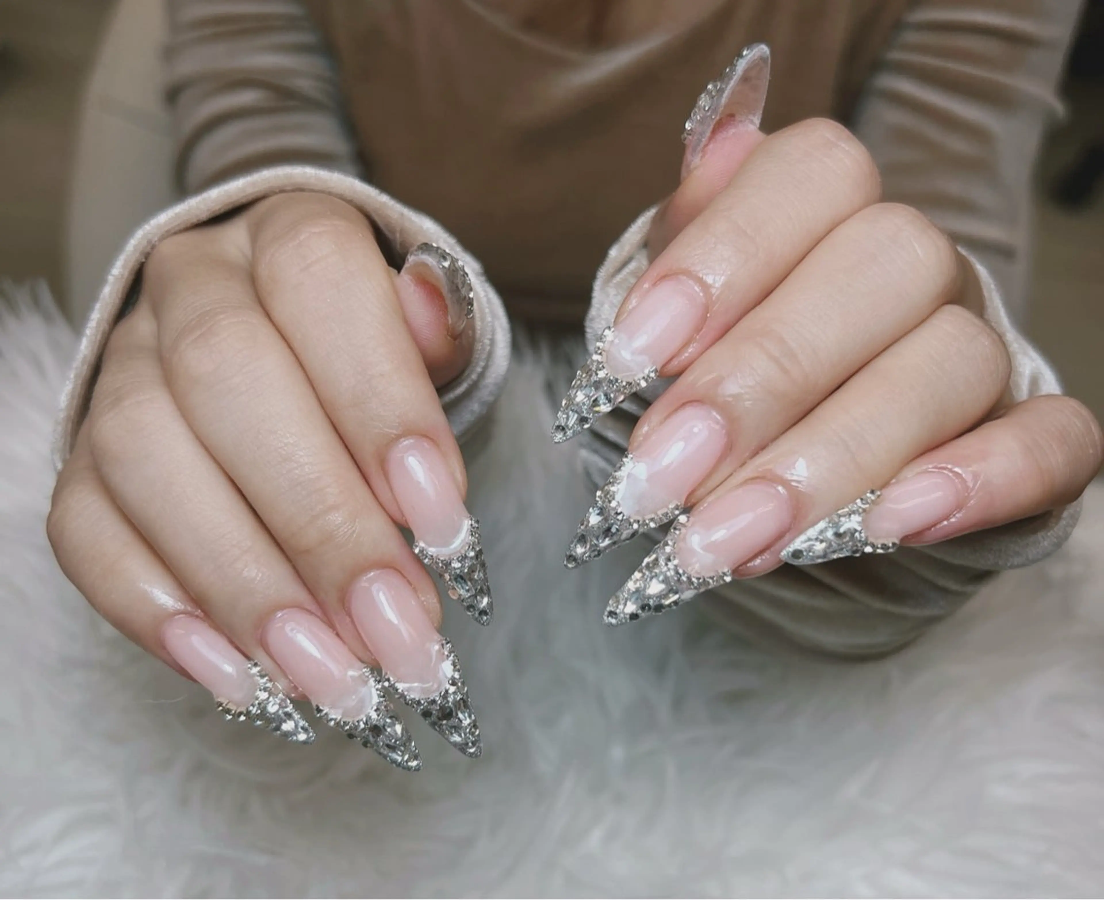 ネイル アートネイル オーロラネイル チークネイル 長さ出し フットネイル Noiranail_ studio川越西口のネイルデザイン