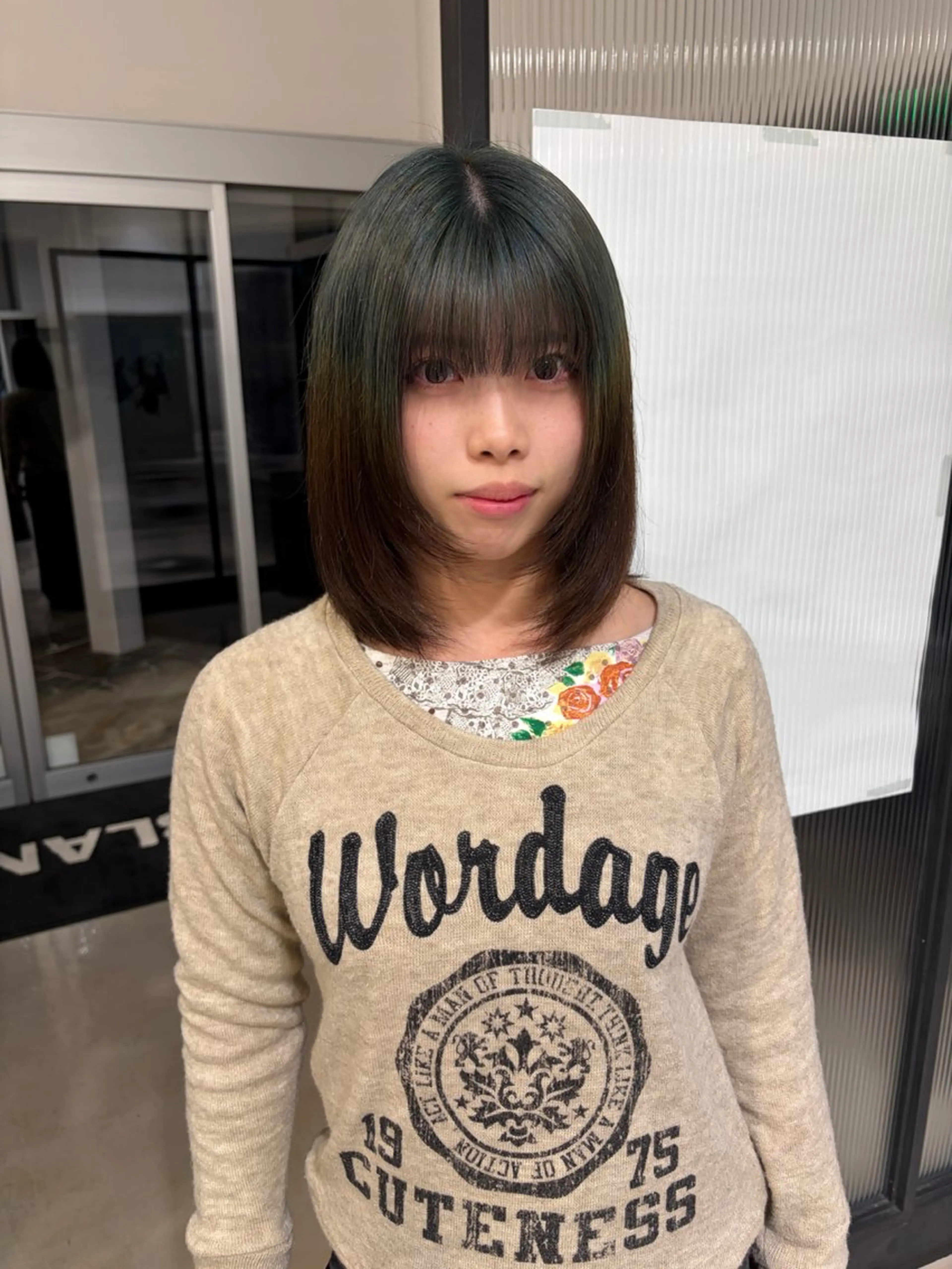 ミディアム カラー ヘアカラー パーマ／ブリーチ🐏 モデル募集中 ナナホのヘアスタイル