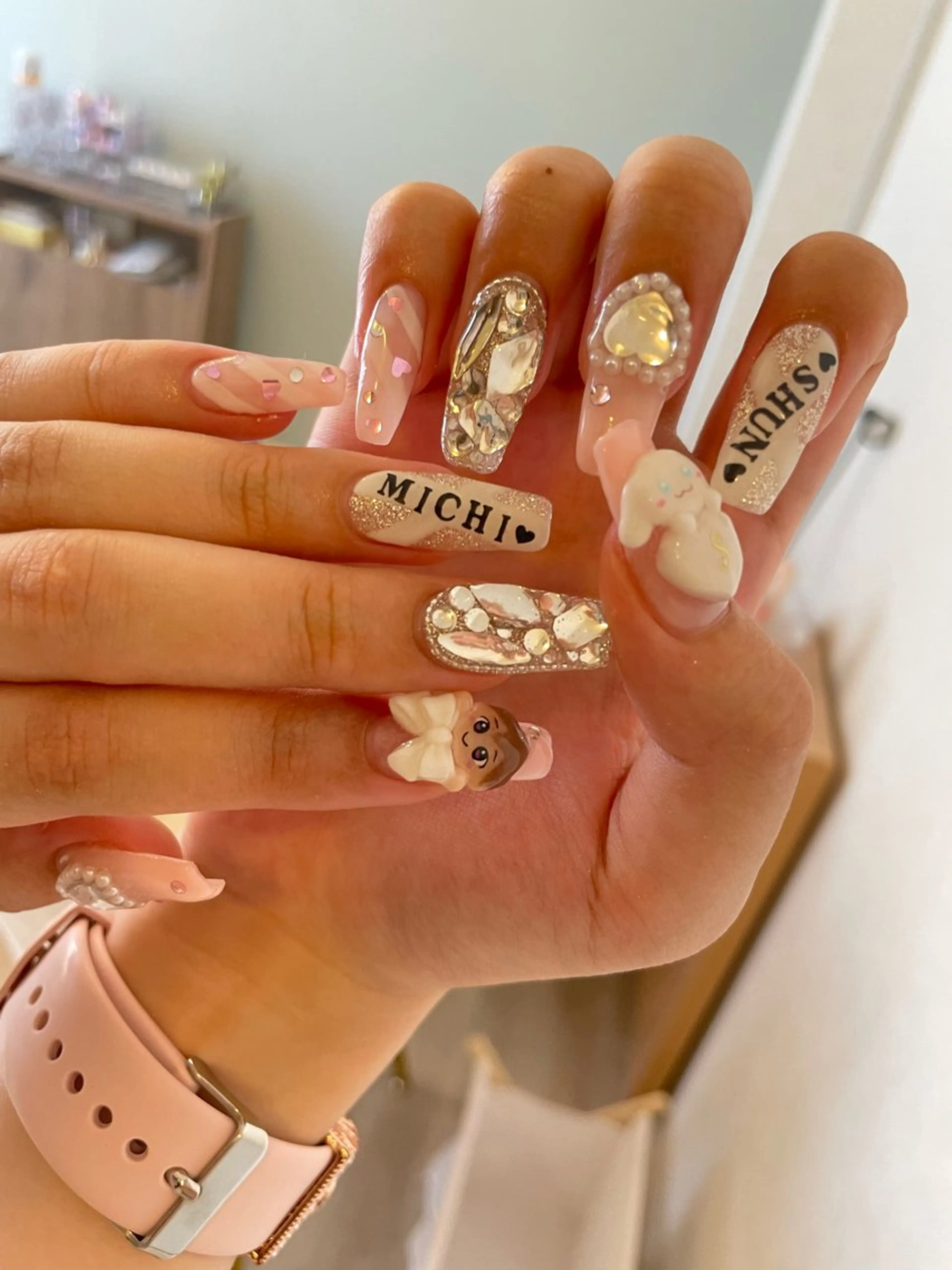 ネイル cyan private salon所属・takayama rioのネイルデザイン