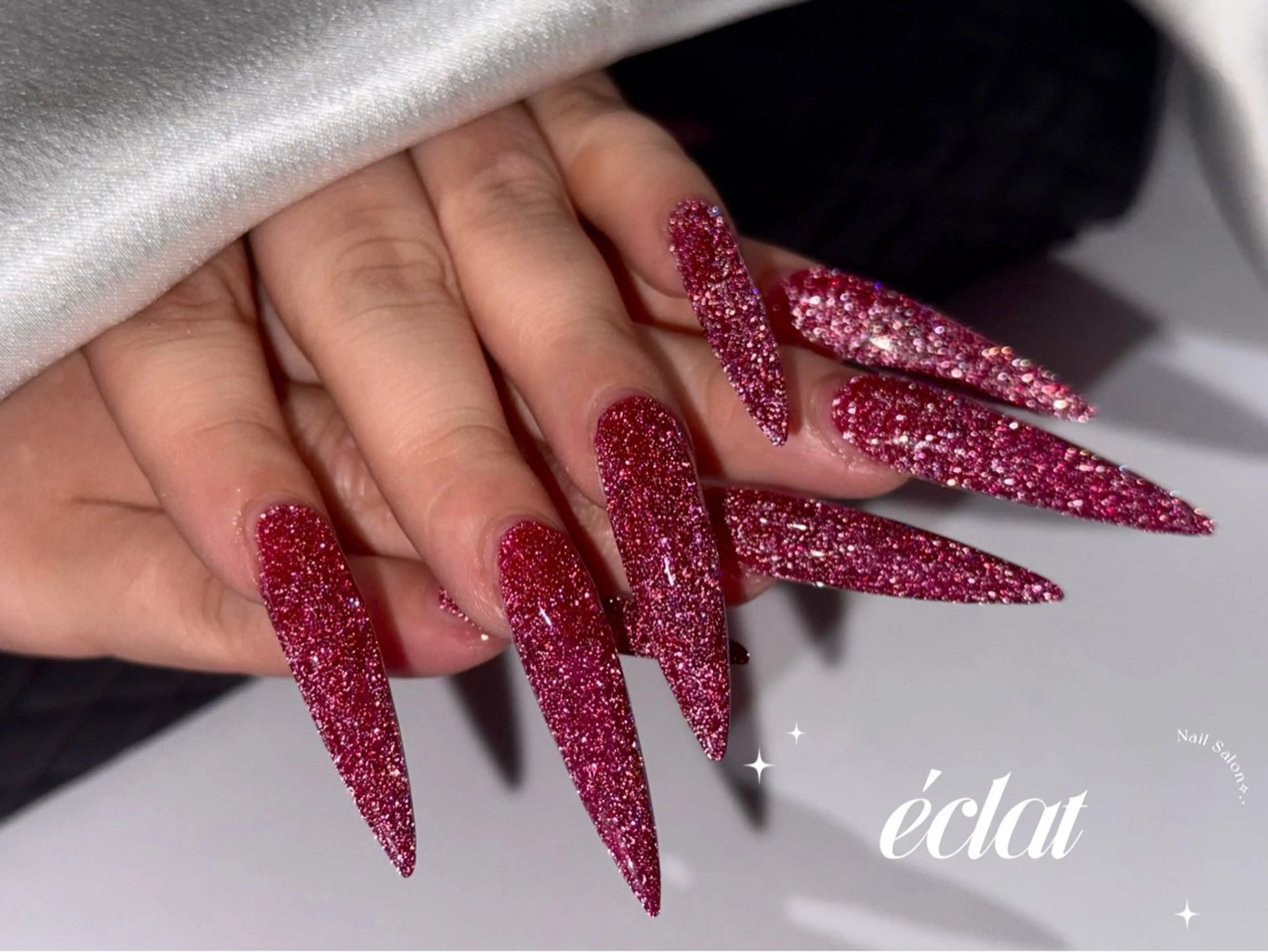 ネイル フラッシュネイル キラキラネイル ラメ(グリッター) ハンドネイル éclat ⸝꙳.⋆ 栄｜久屋大通のネイルデザイン