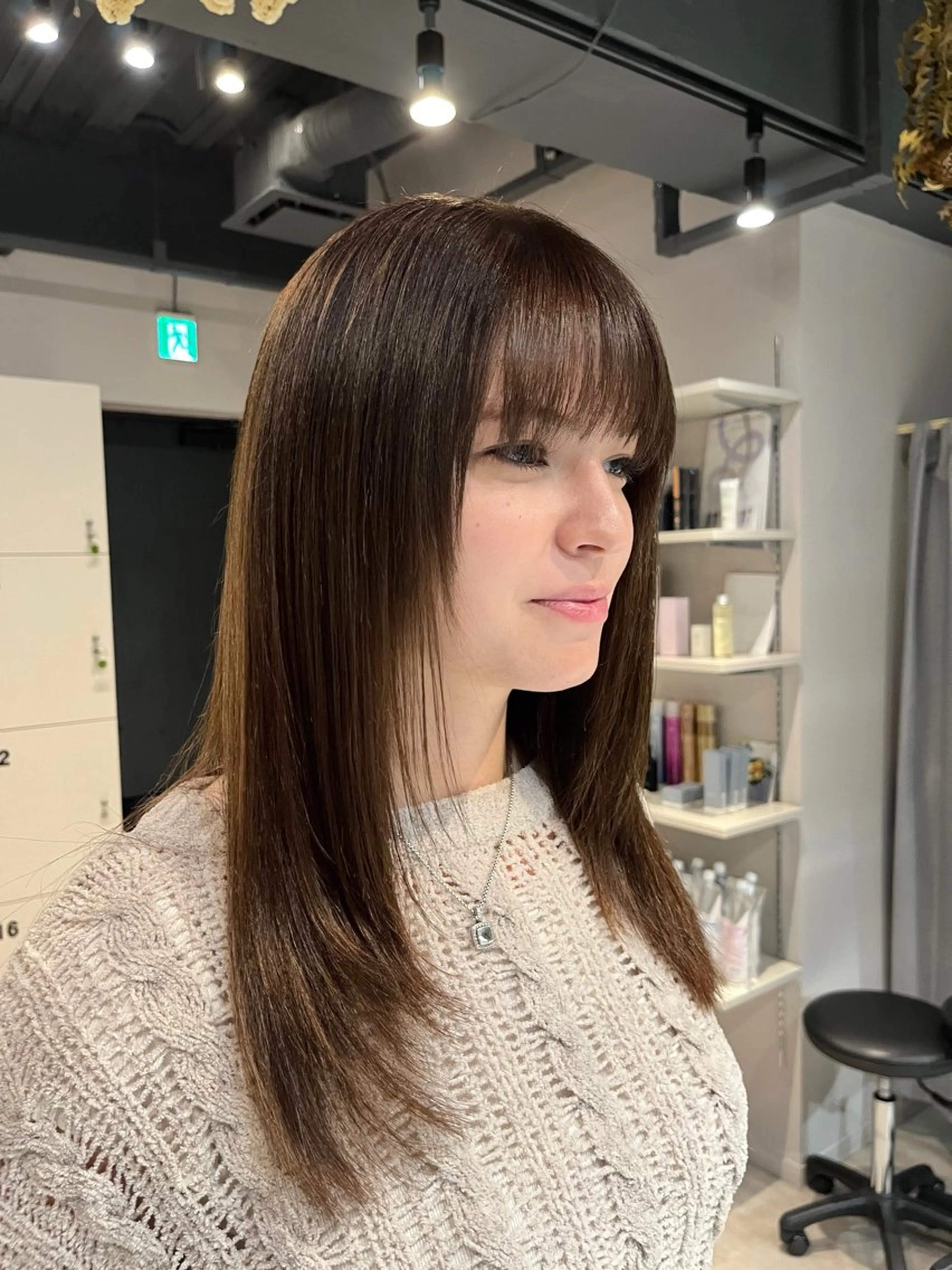 ロング カラー ベージュ/グレージュ 恵比寿/丸山陽平のヘアスタイル