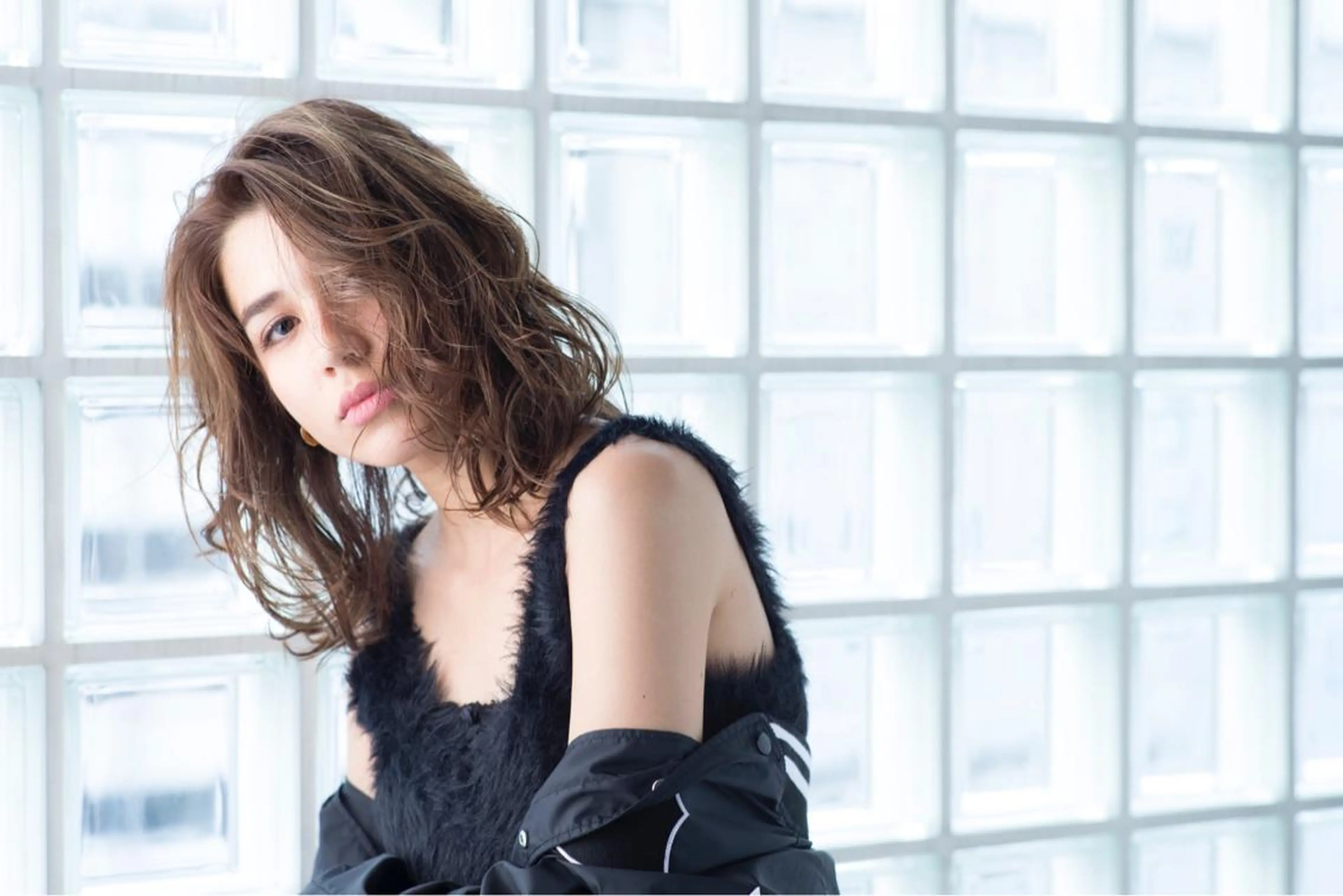 セミロング カラー ハイライトカラー 外国人風カラー ハイライト カット トリートメント 髪質改善/美髪矯 正ヤマモトハルキのヘアスタイル