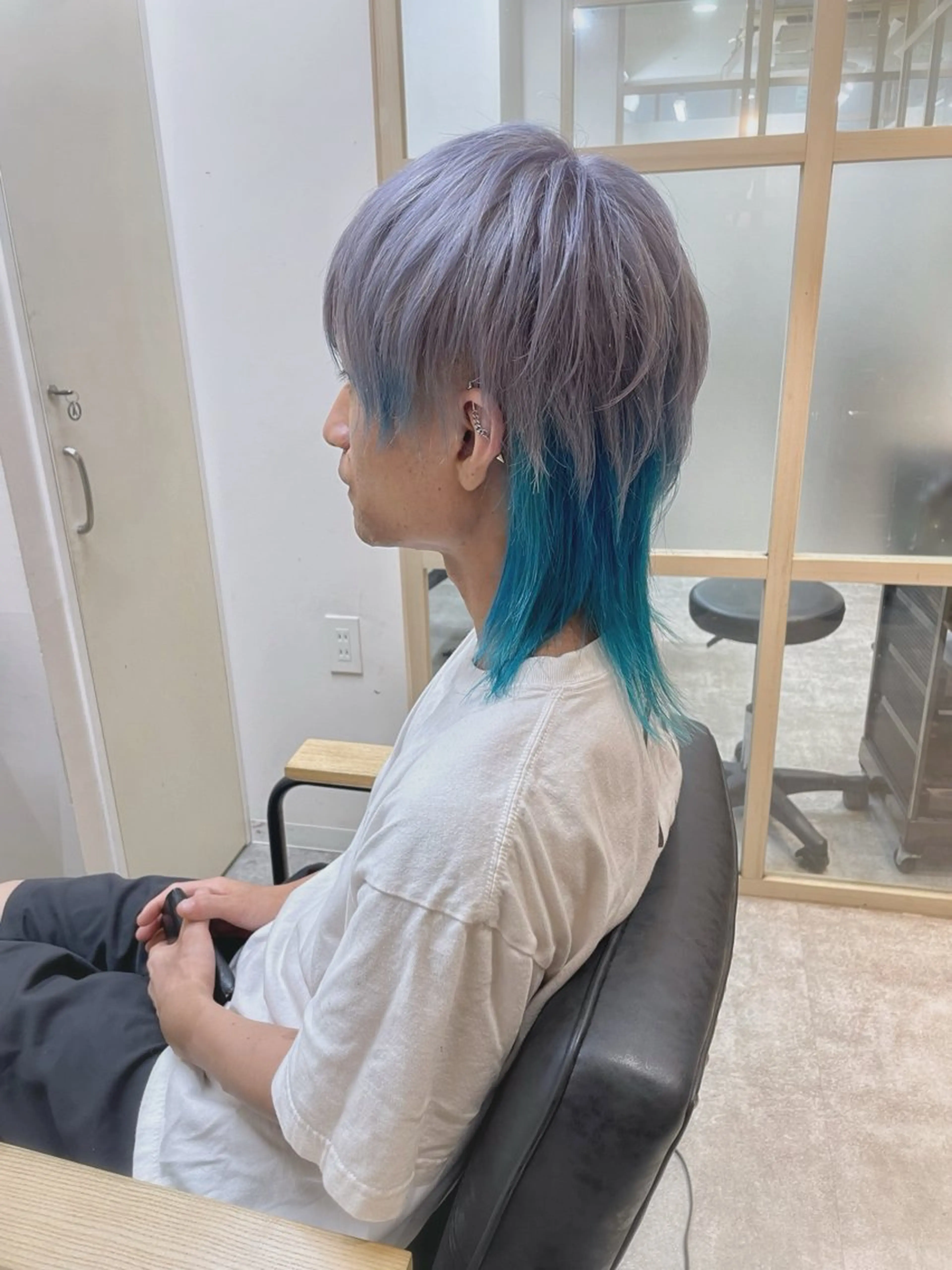 ミディアム カラー メンズ メンズインナーカラー メンズウルフカット インナーカラー ウルフカット カット ヘアカラー トリートメント EMANON新宿南口所属・🦄中性ウルフ ☁️Shiori🦄のヘアスタイル