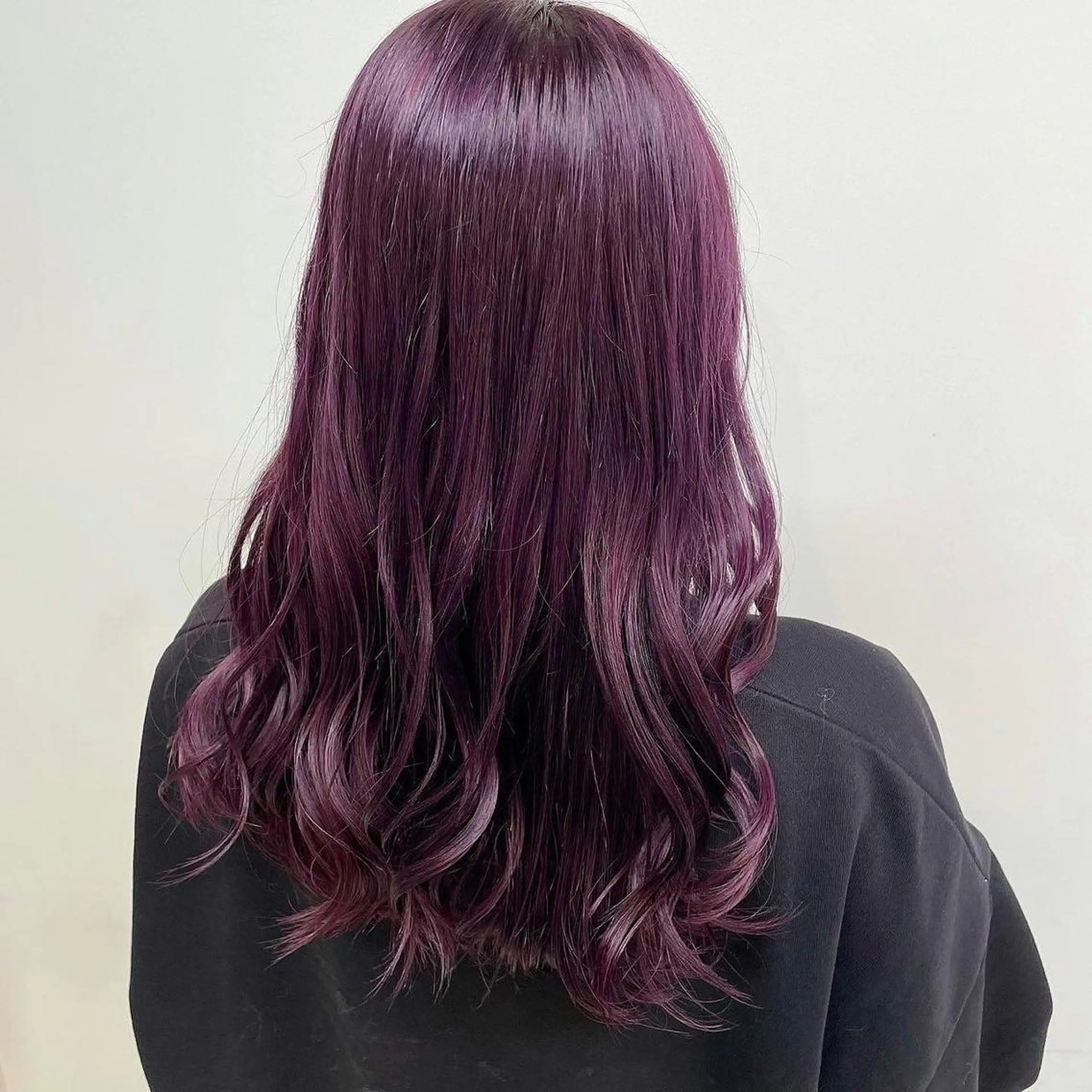 ロング ARMONY 神宮前所属・コテ巻き風パーマ 🦋そま🦋のヘアスタイル