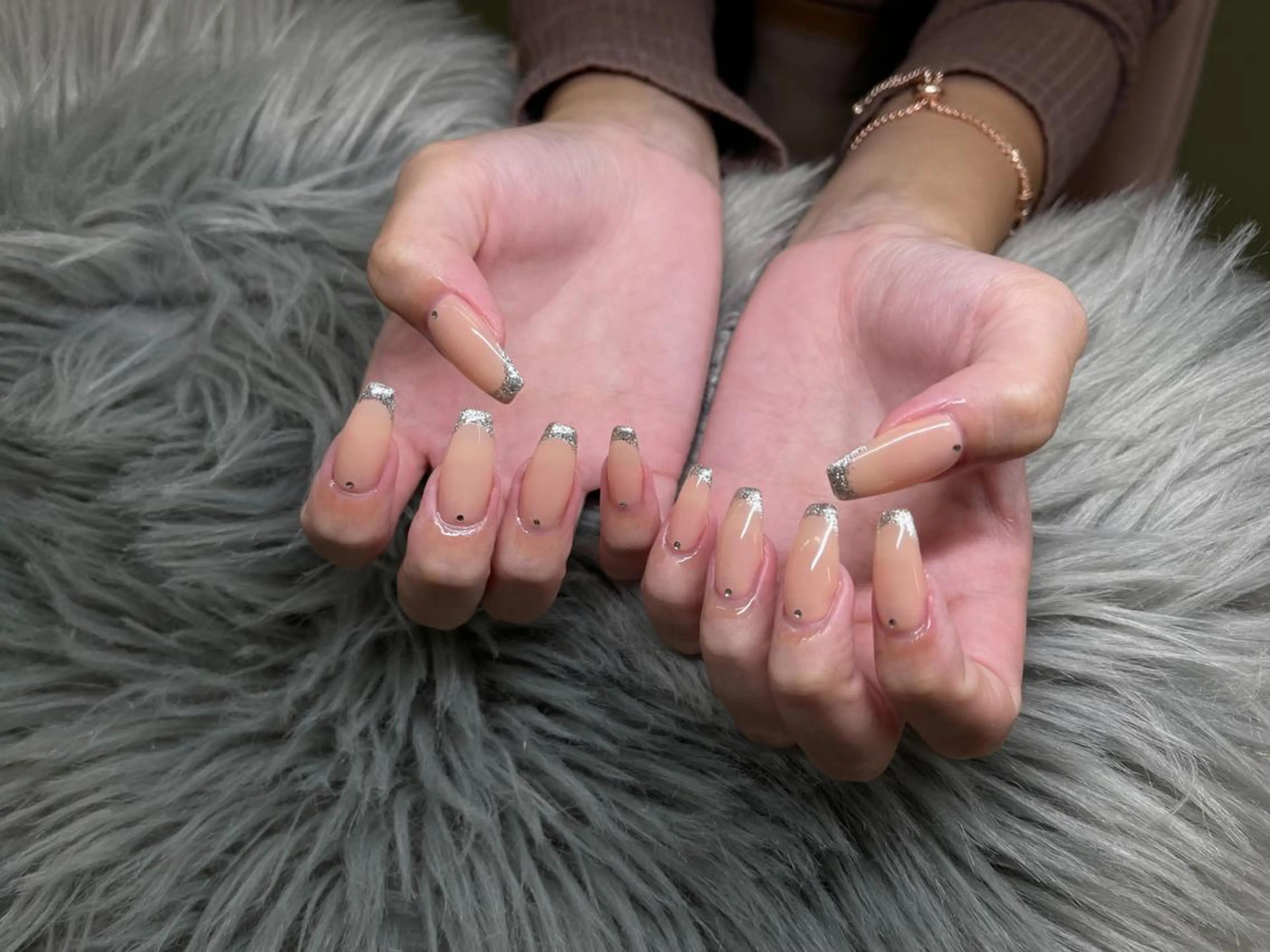 ネイル PEEKABOO 心斎橋のネイルデザイン