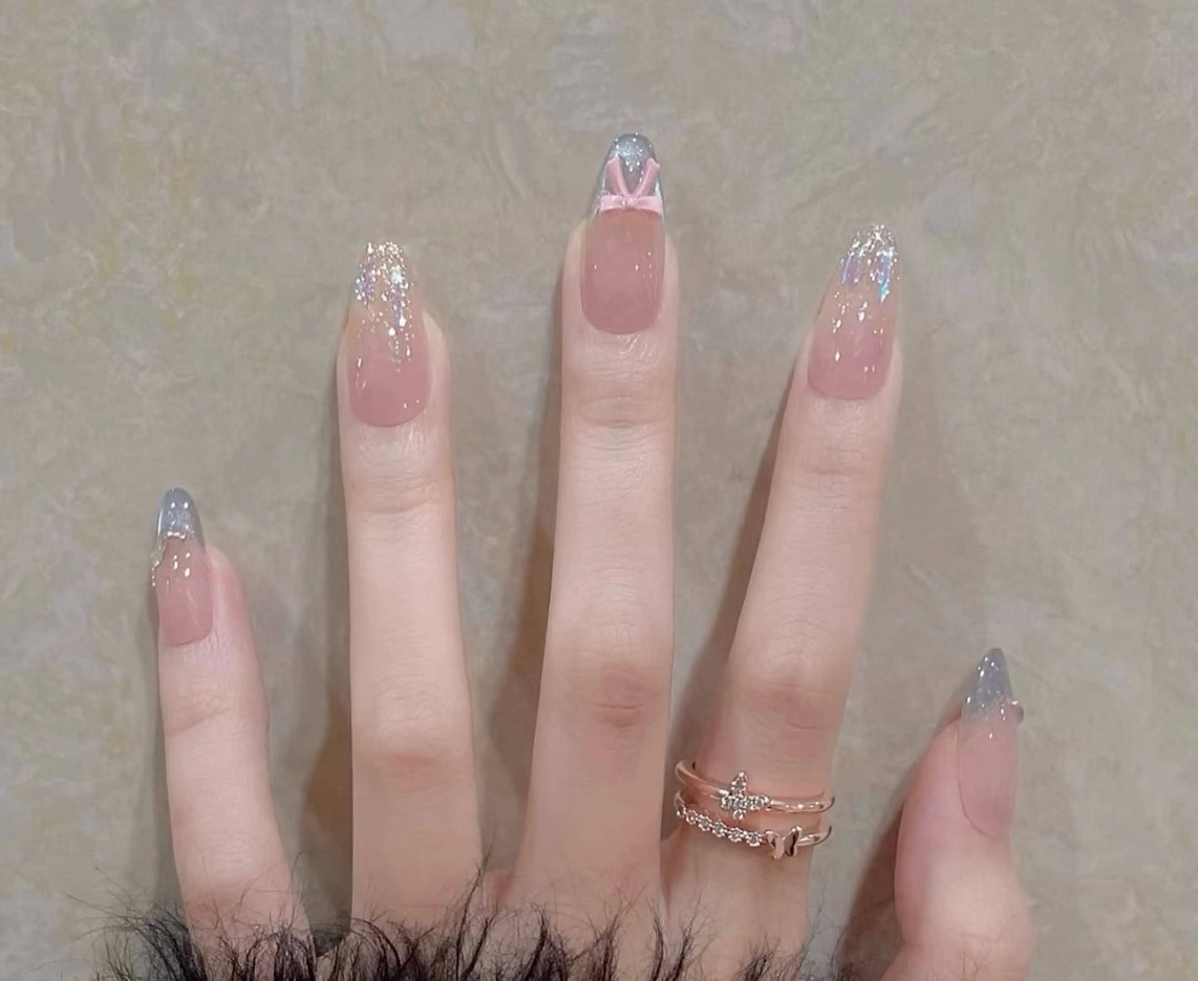 ネイル チークネイル 長さ出し フラワーネイル フレンチネイル ガーリー sun nail池袋 モデル募集のネイルデザイン