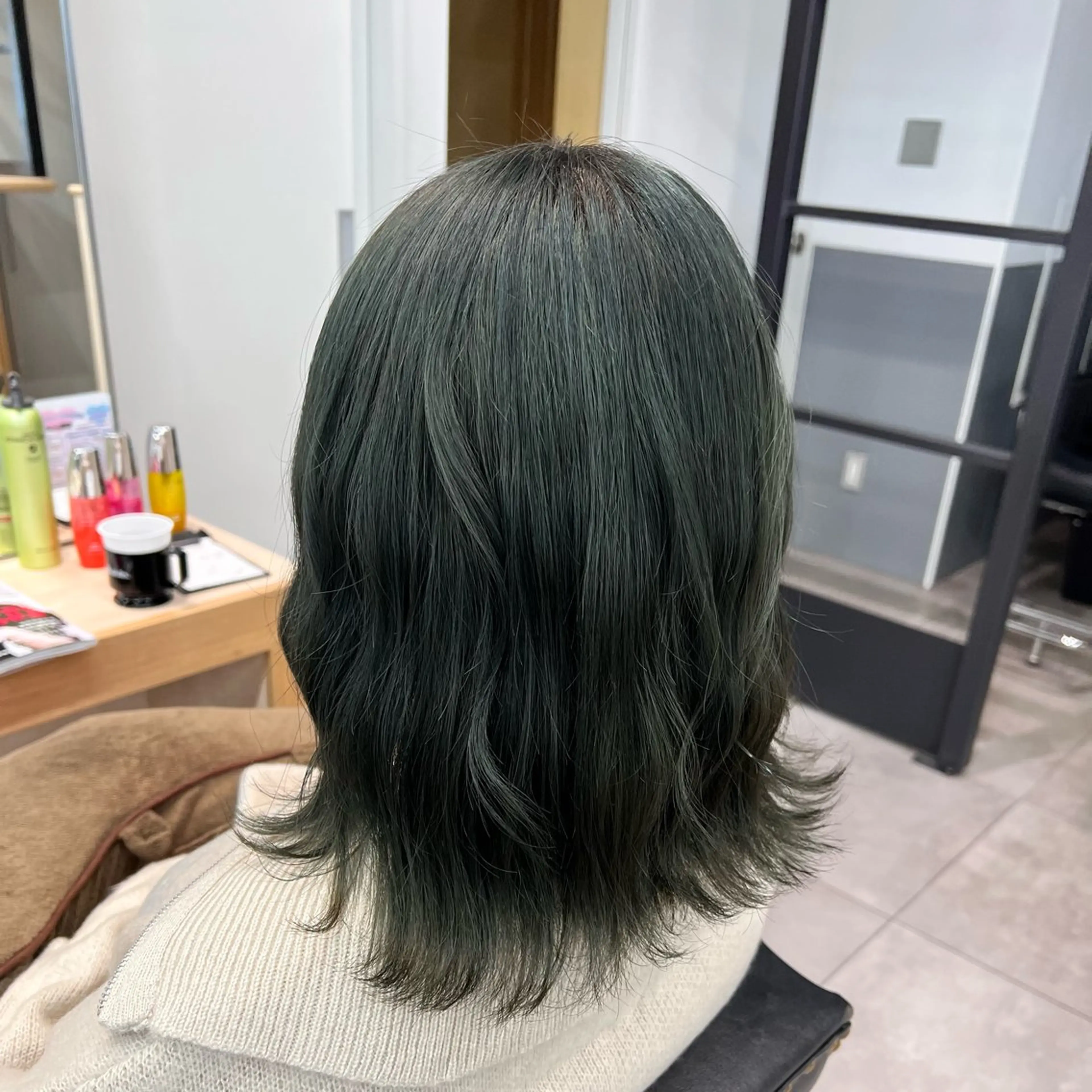 ミディアム カラー ヘアカラー トリートメント 🌞レイヤー×カラー 前川那津美🌞のヘアスタイル