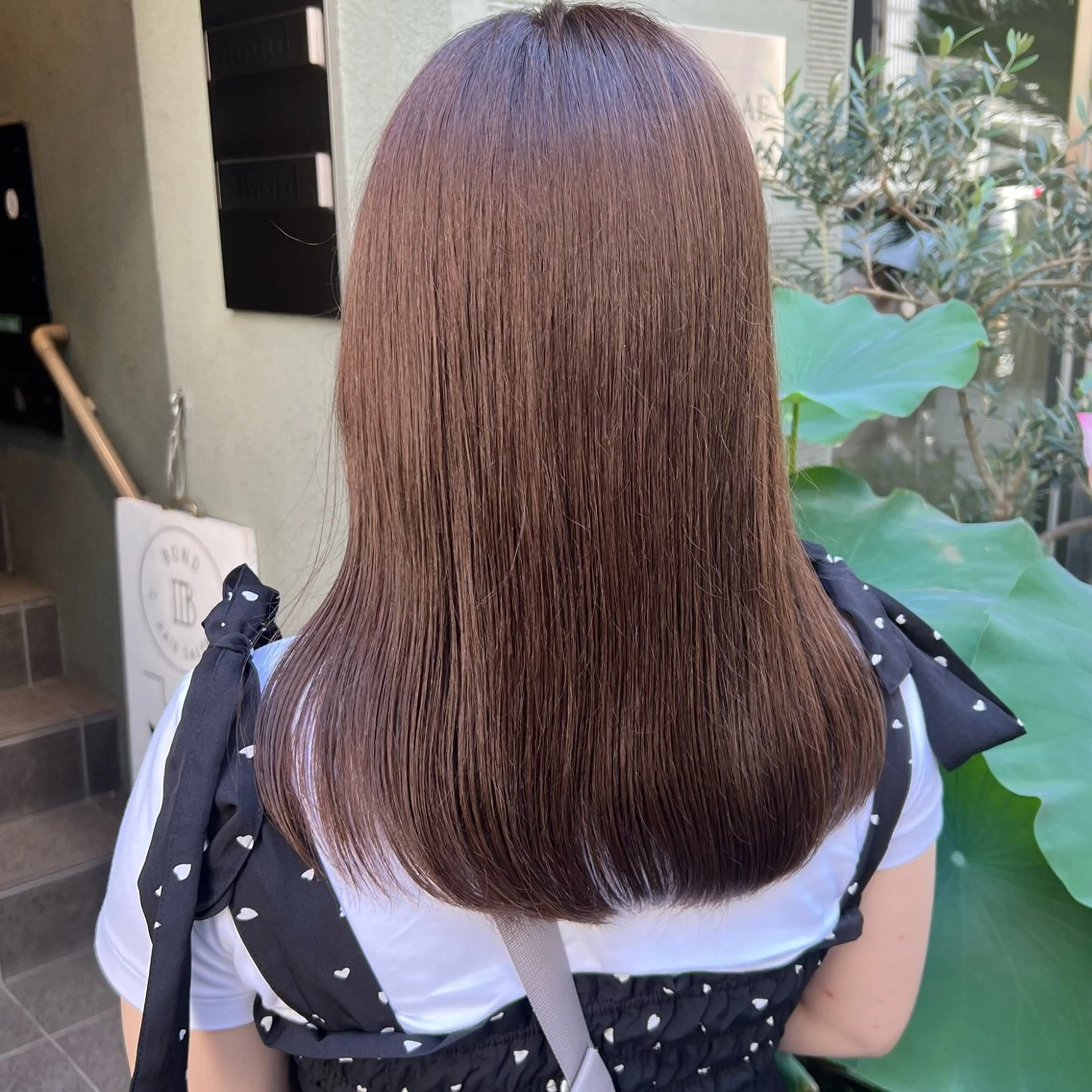 セミロング カラー ヘアカラー KIHO ｜Bond 三軒茶屋のヘアスタイル