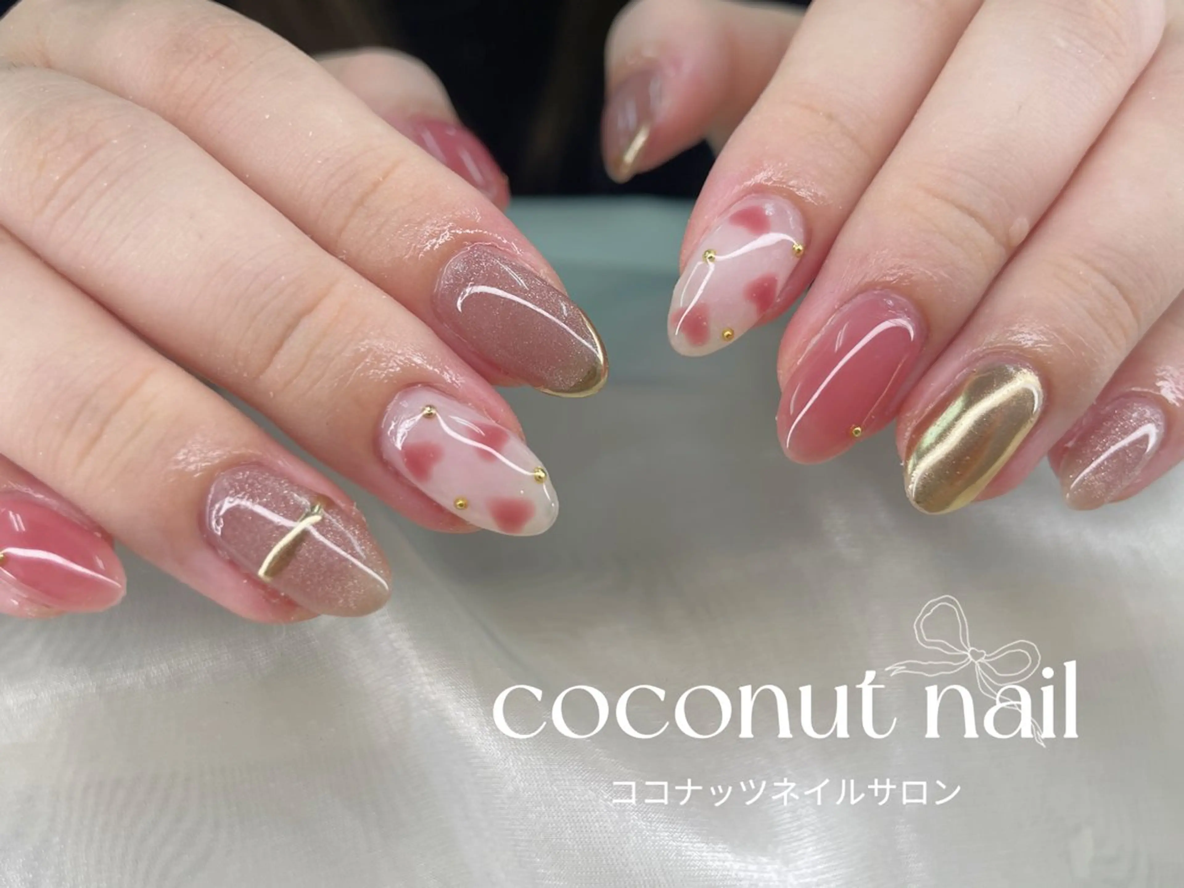 ネイル べっ甲ネイル フレンチネイル キラキラネイル マグネットネイル 大理石ネイル(マーブル) ハンドネイル 神田 ココナッツのネイルデザイン