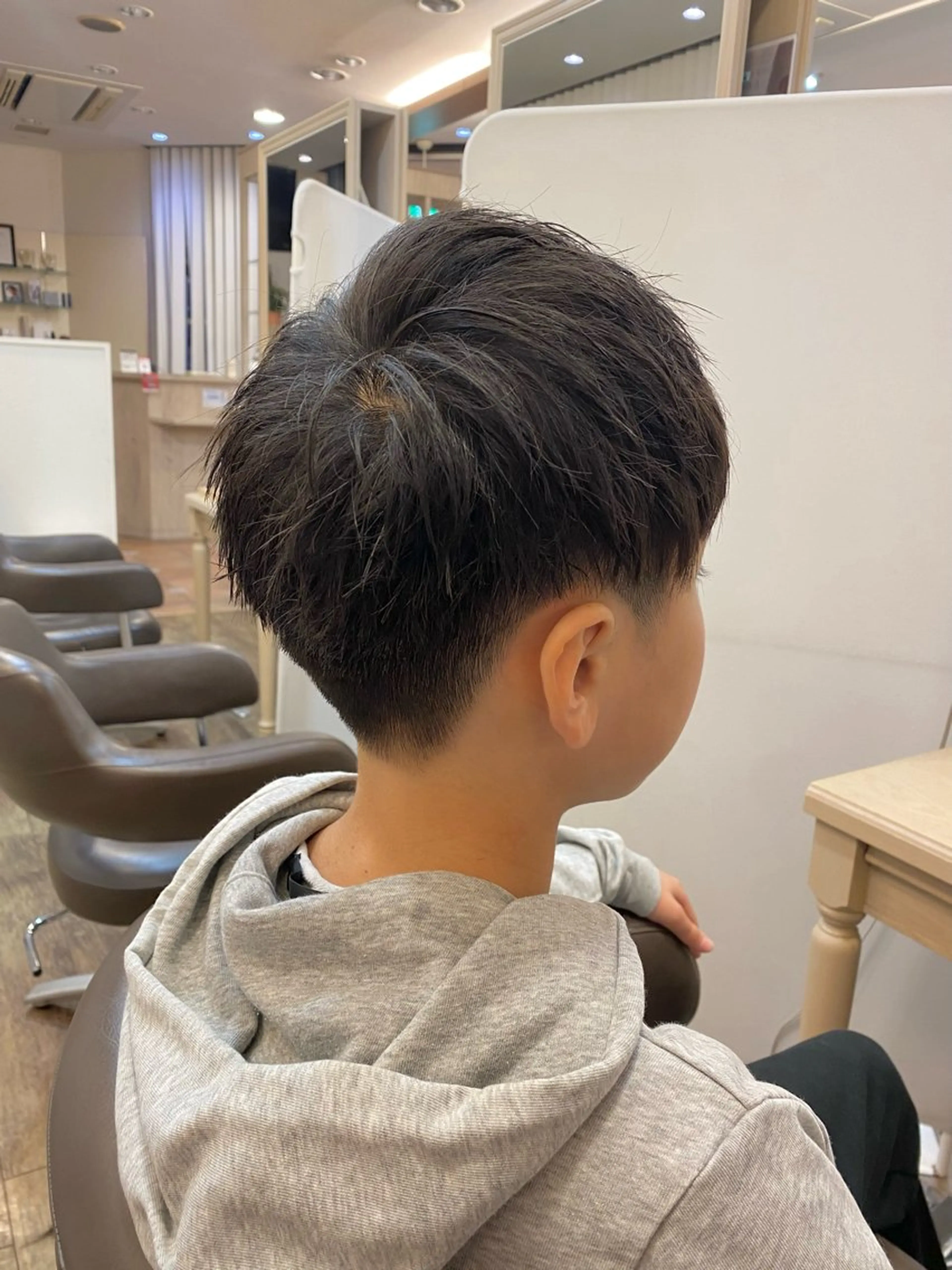 メンズ 長嶋 花梨のヘアスタイル