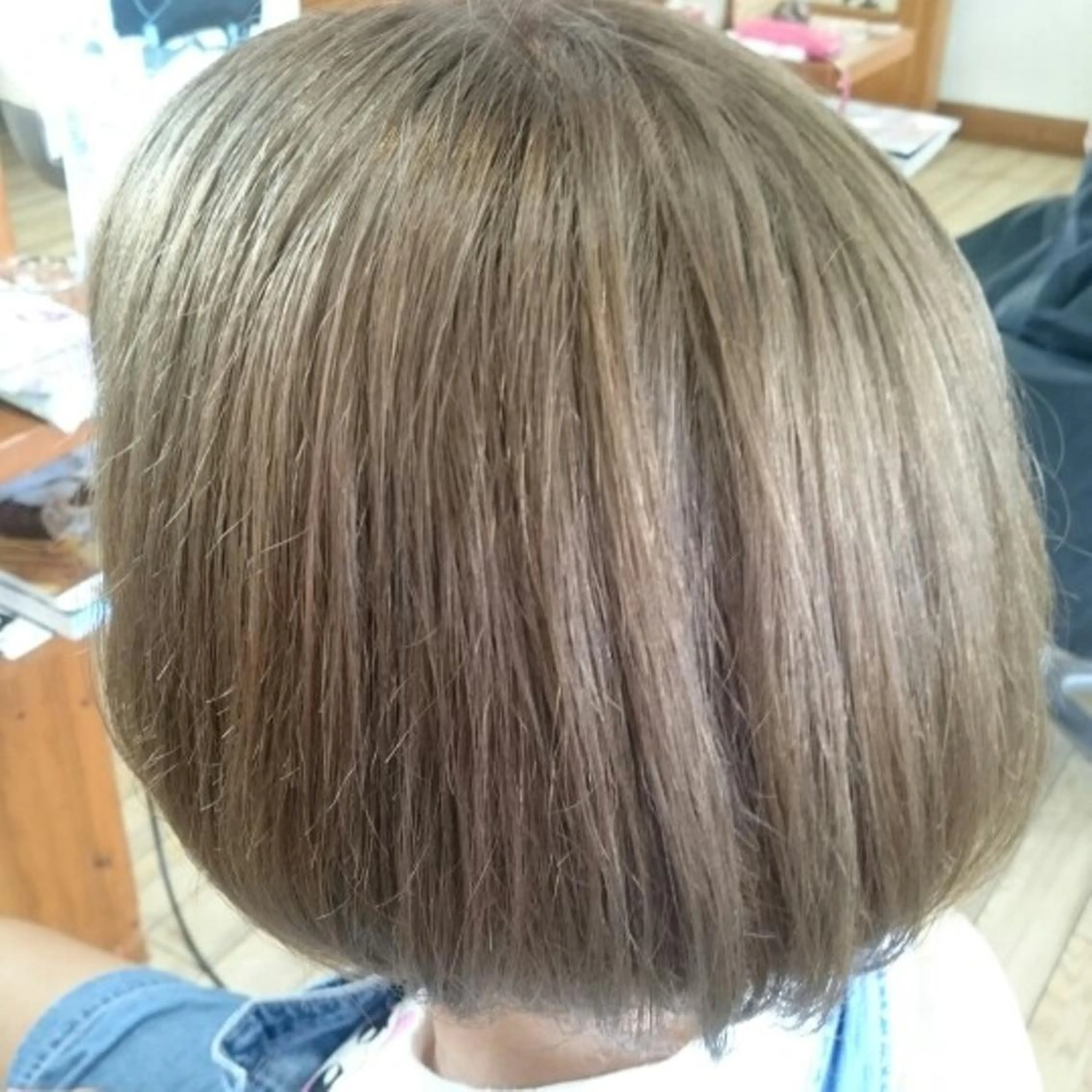 ミディアム カラー Snaly カラー特化ページのヘアスタイル