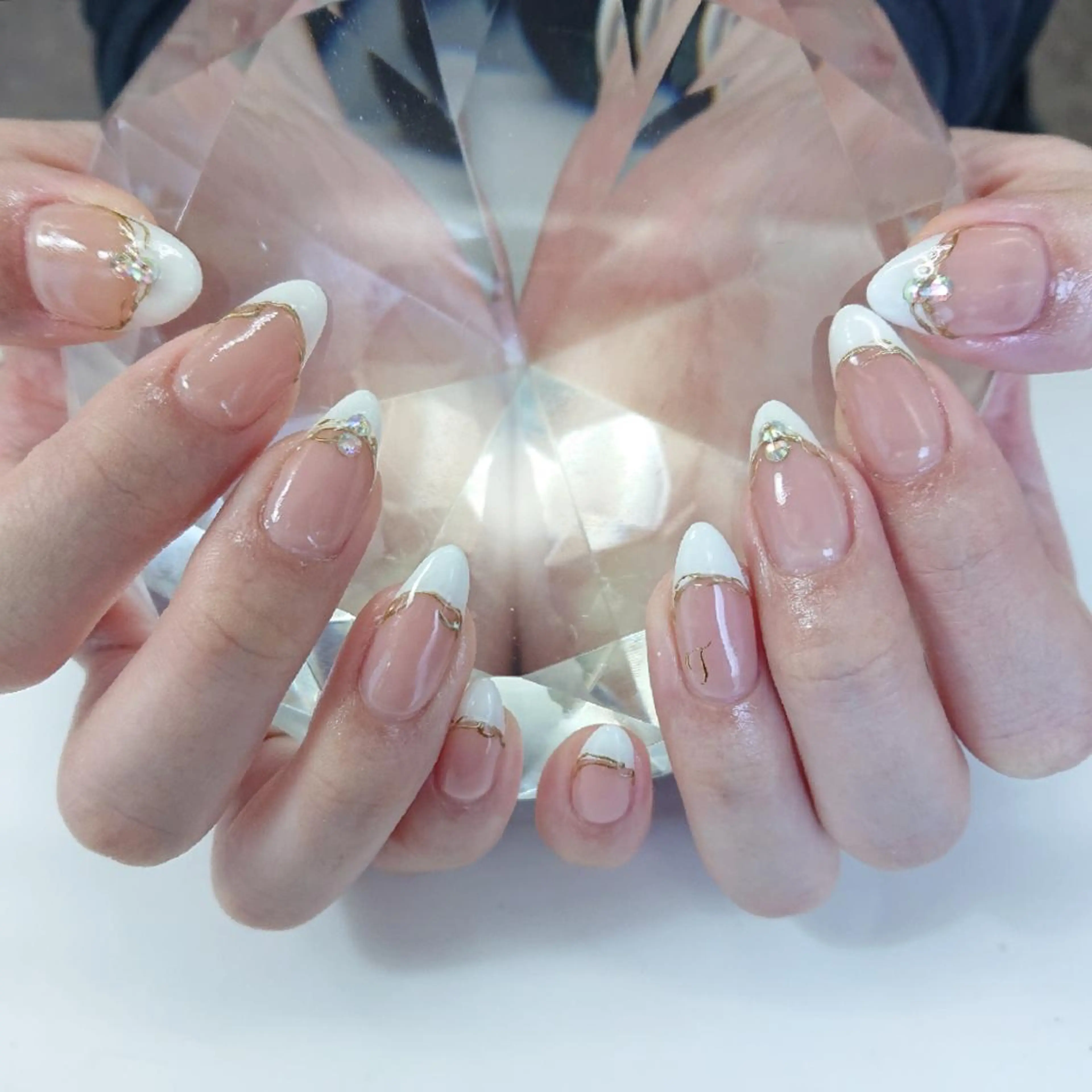 ネイル フレンチネイル シンプルネイル Coco Girlsのネイルデザイン