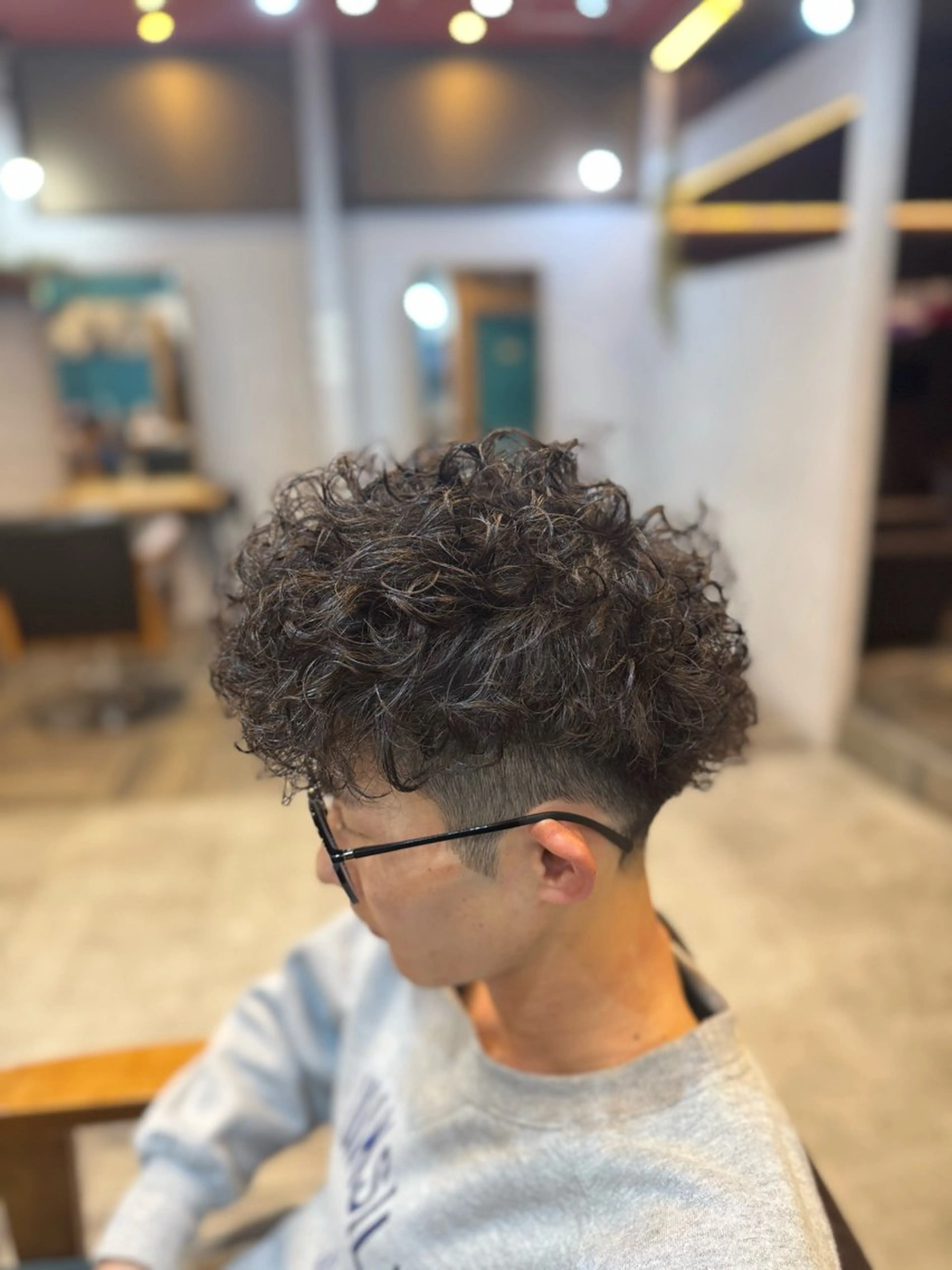 ミディアム カット パーマ 🍀 鎌田 和希のヘアスタイル