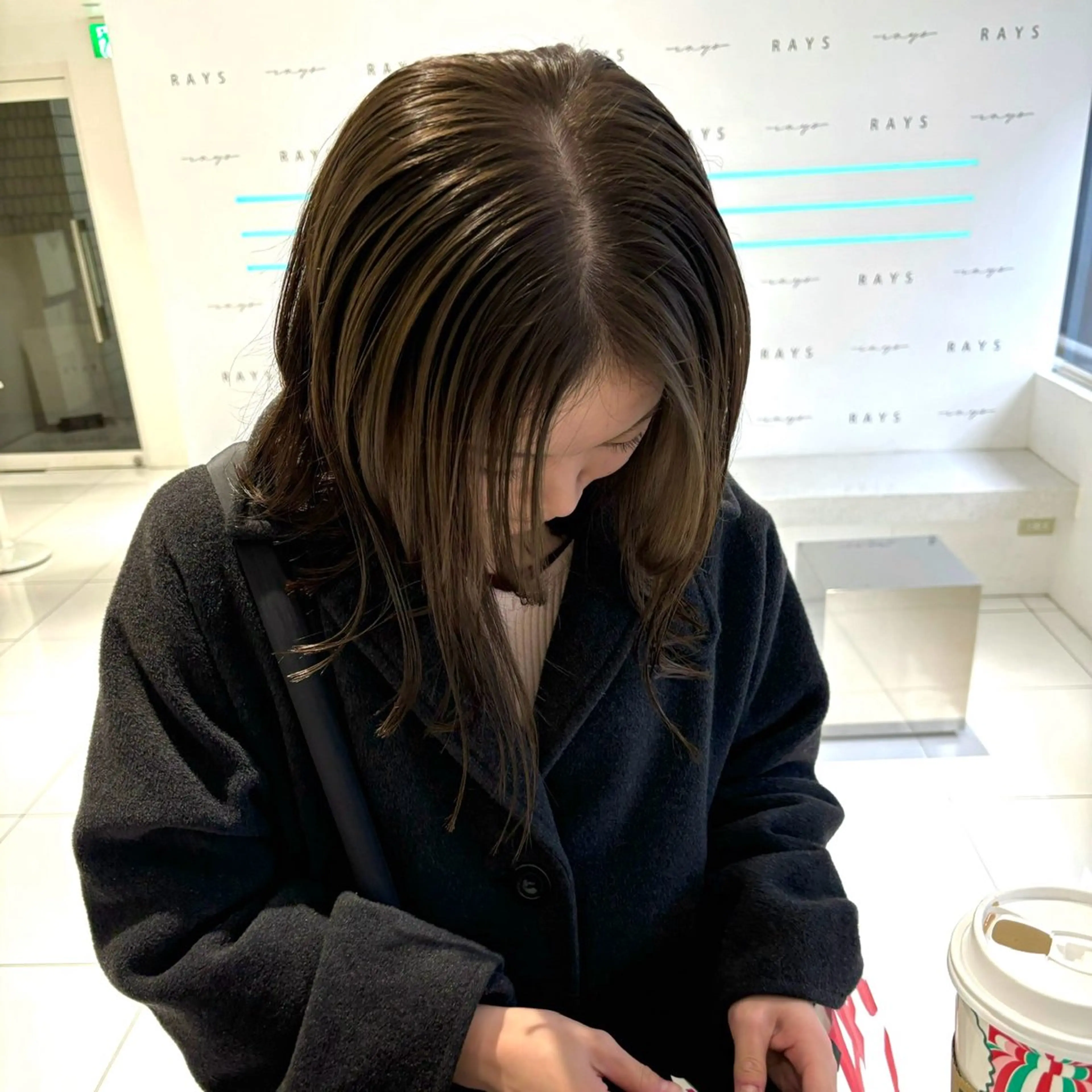 ミディアム カラー ブリーチ ブリーチなしカラー オリーブカラー 🎯🦖ʜᴀɴᴀ /ᴇᴍᴍᴇ 🌷🥤のヘアスタイル