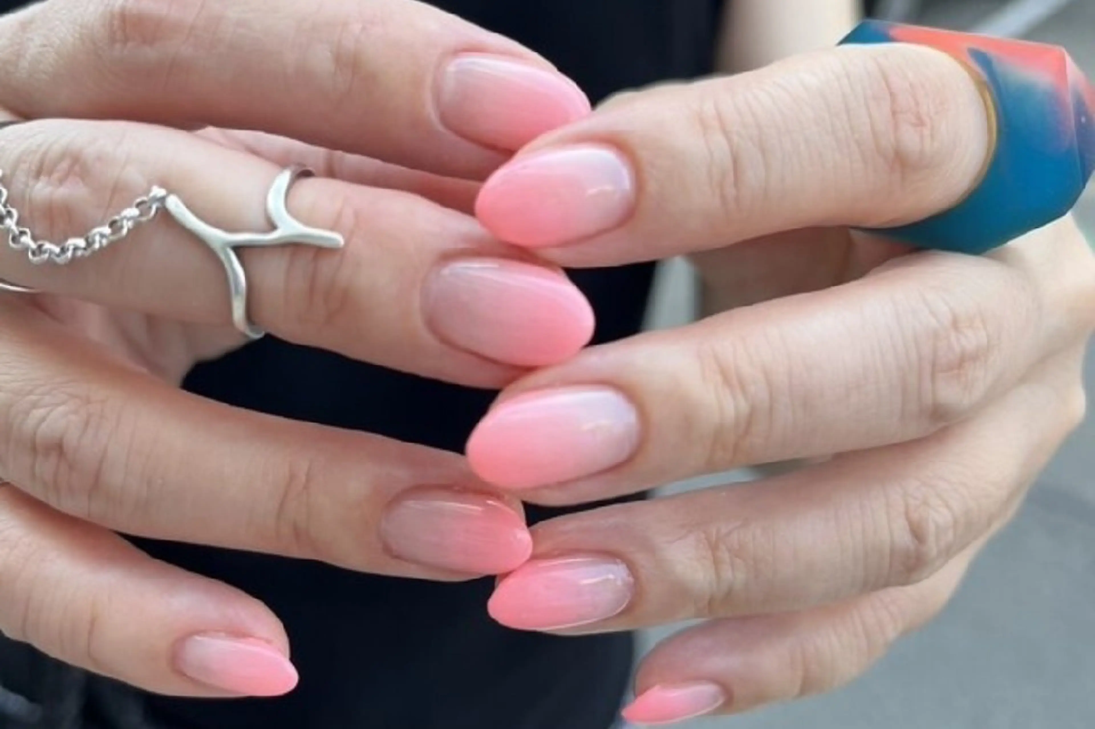 ミニモ期間限定価格✨️カラグラorラメグラ ⚠️パラジェル変更+500円の写真