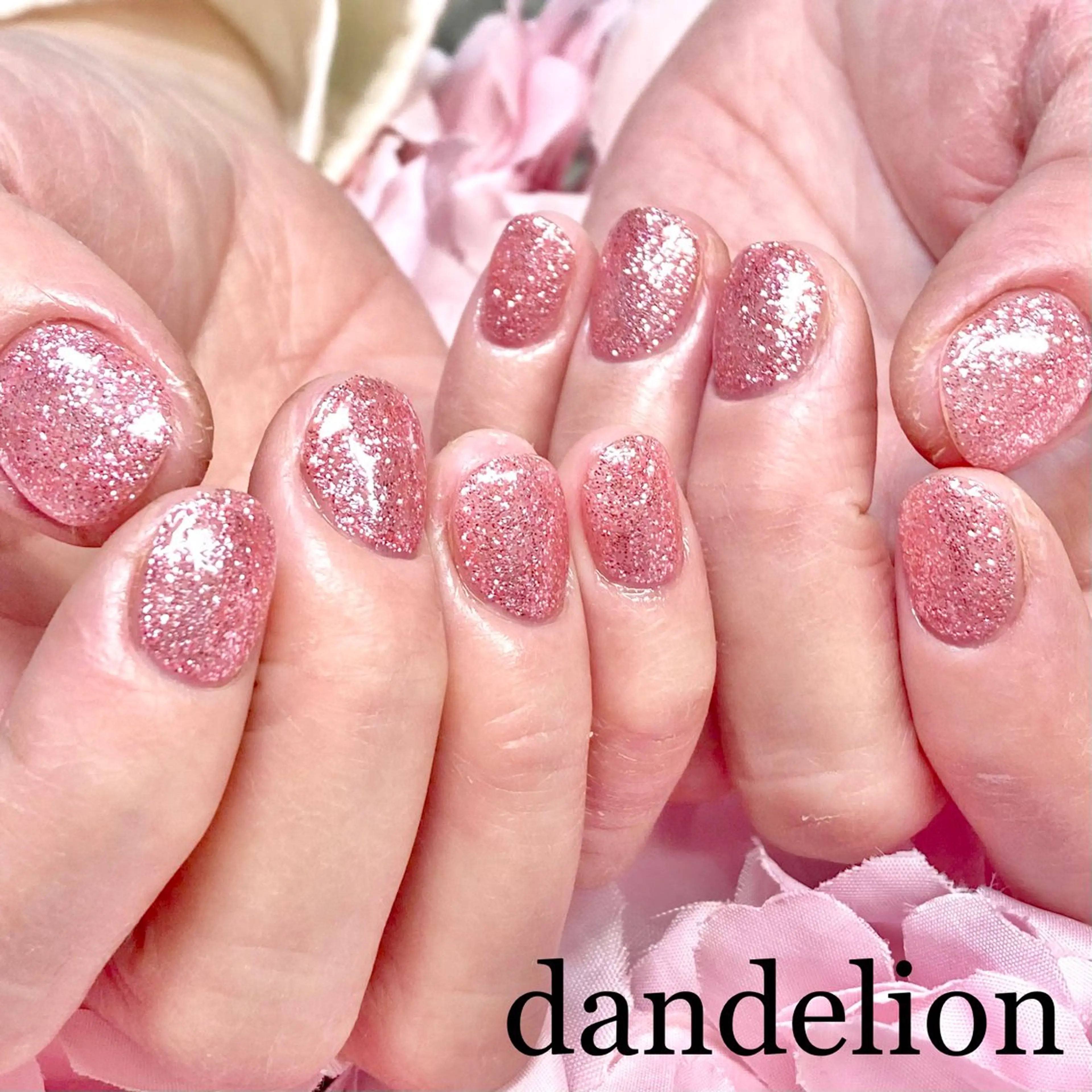 ネイル ハンドネイル ハンドケア dandelion ダンデライオンのネイルデザイン