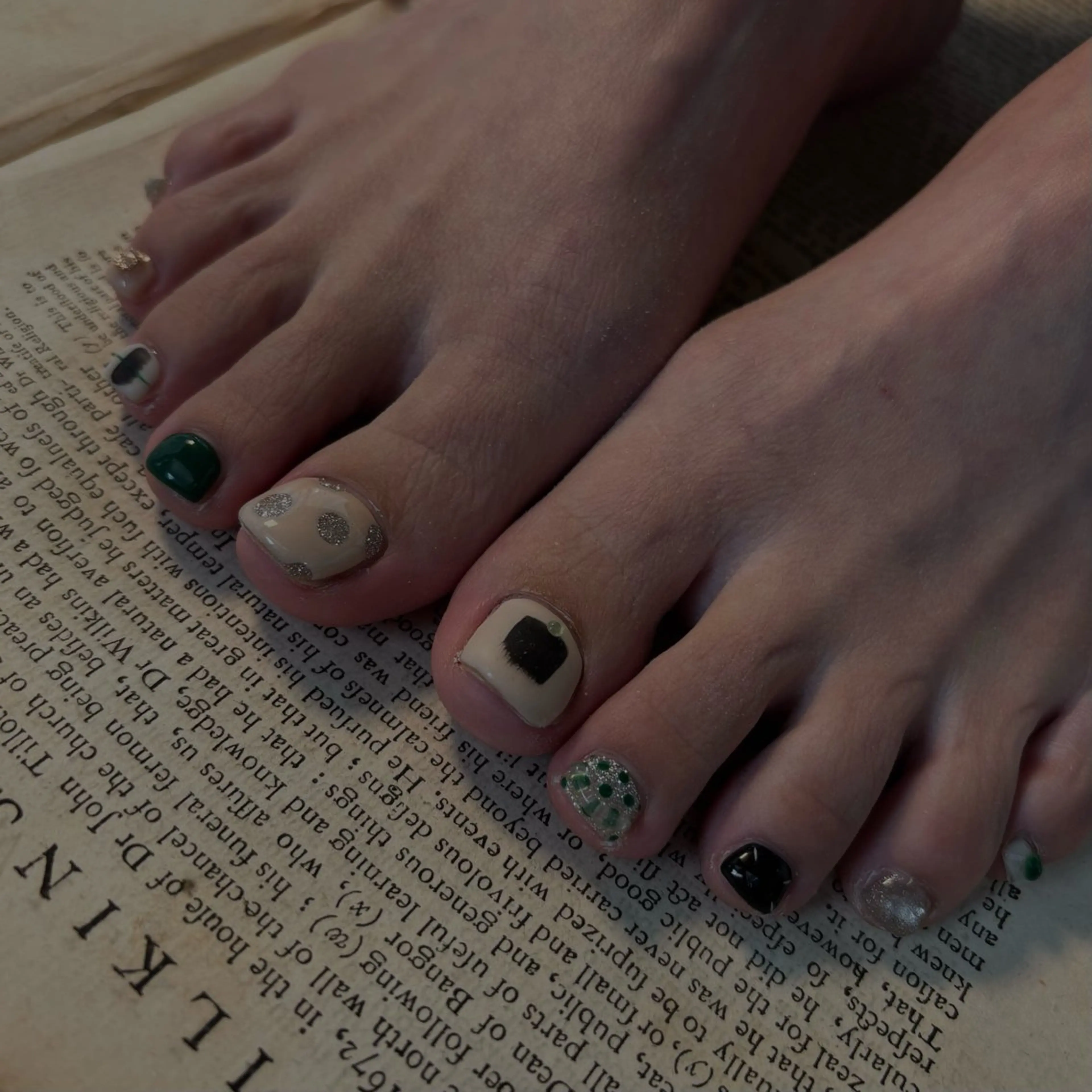 ネイル フットネイル 爪塗屋 さんのネイルデザイン