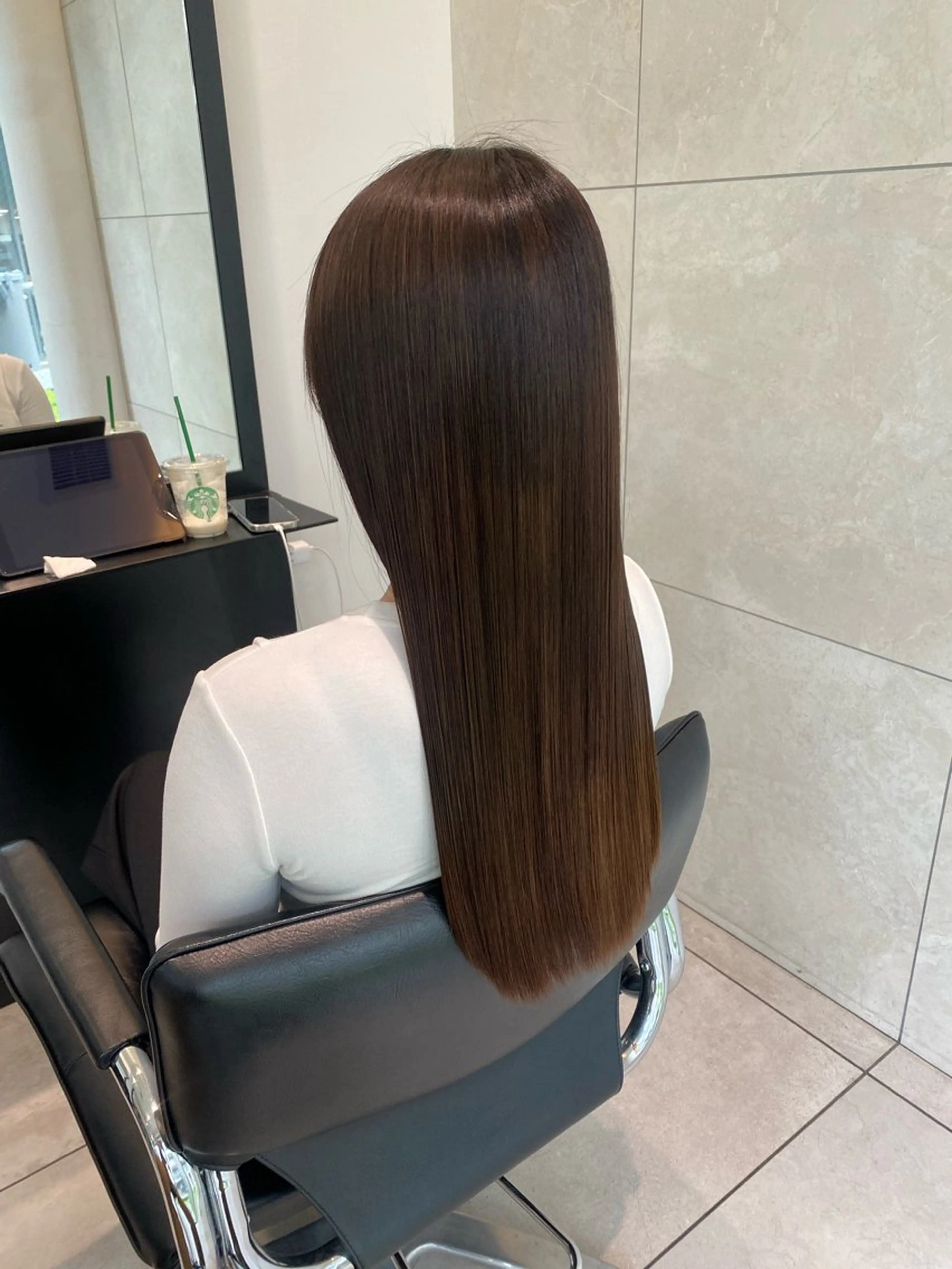 カット + 髪質改善縮毛矯正の写真