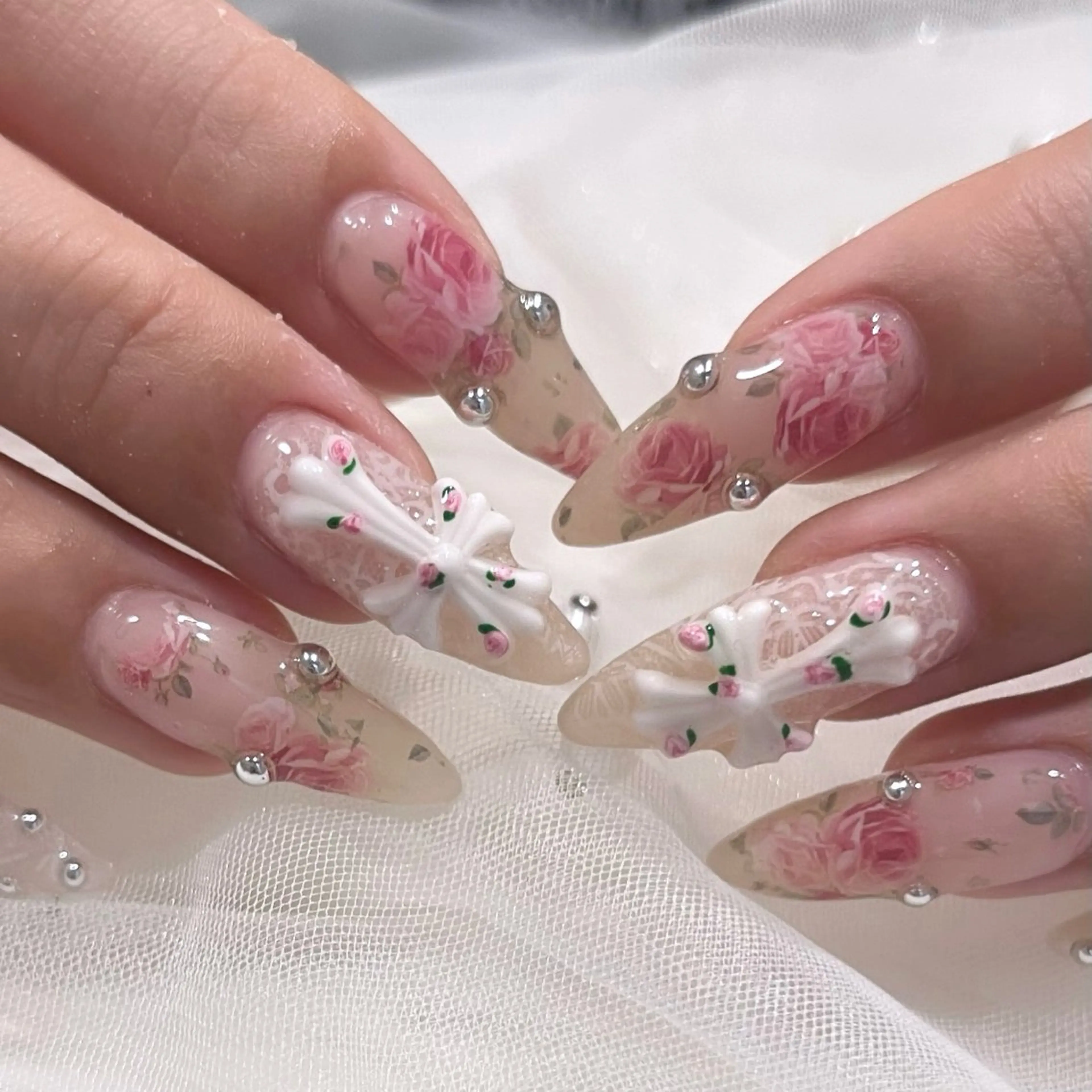 ネイル ハンドネイル 🧁fein. nana🩵のネイルデザイン