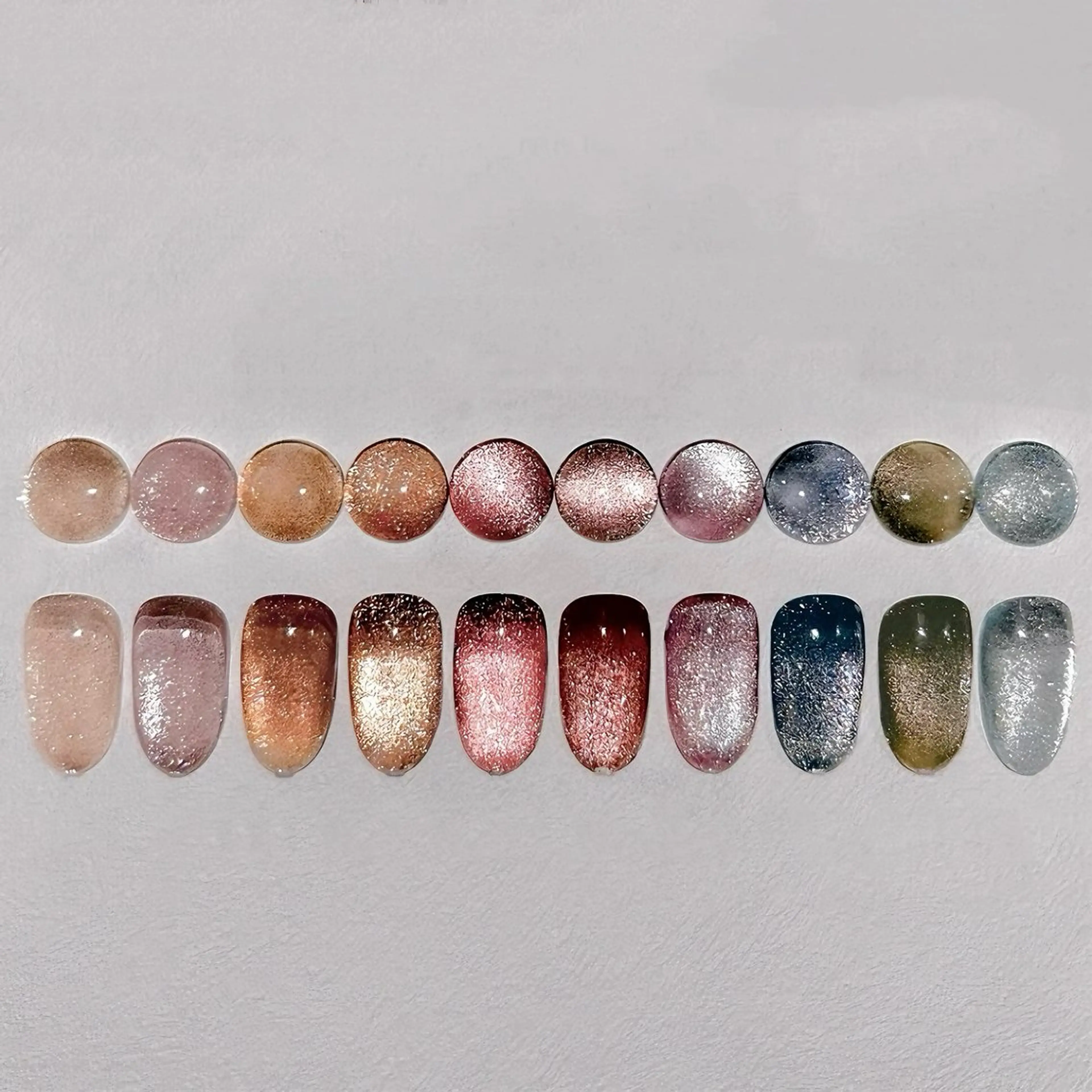 ネイル 水色 マグネットネイル ミラーネイル ワンカラーネイル 夏ネイル ハンドネイル ハンドケア 🫧OPELIA NAIL渋谷🫧のネイルデザイン