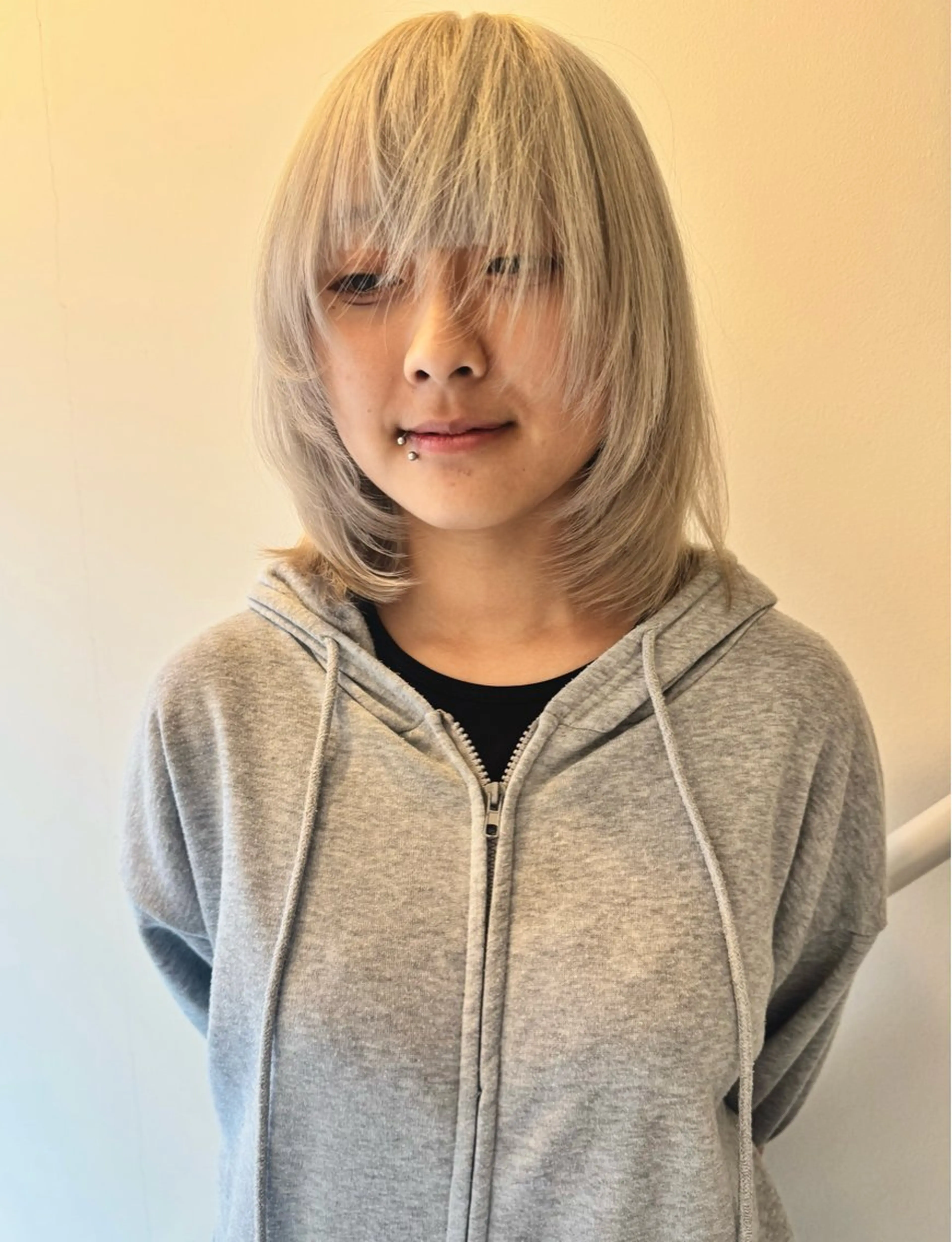 ミディアム カラー ヘアカラー コイデ リュウセイのヘアスタイル