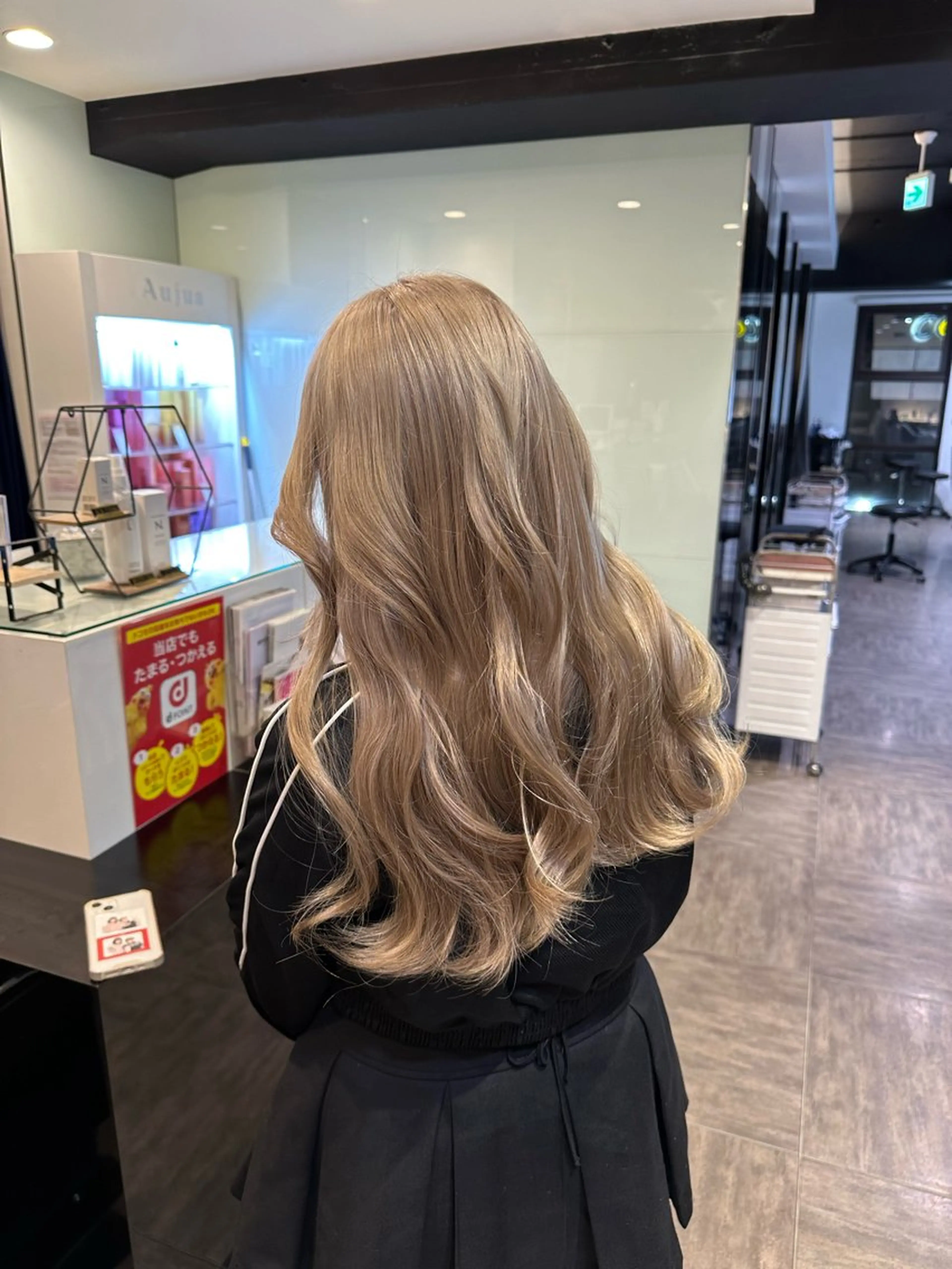 🦋全頭ブリーチ＋3step TR(プレミアムオイルカラー剤)の写真