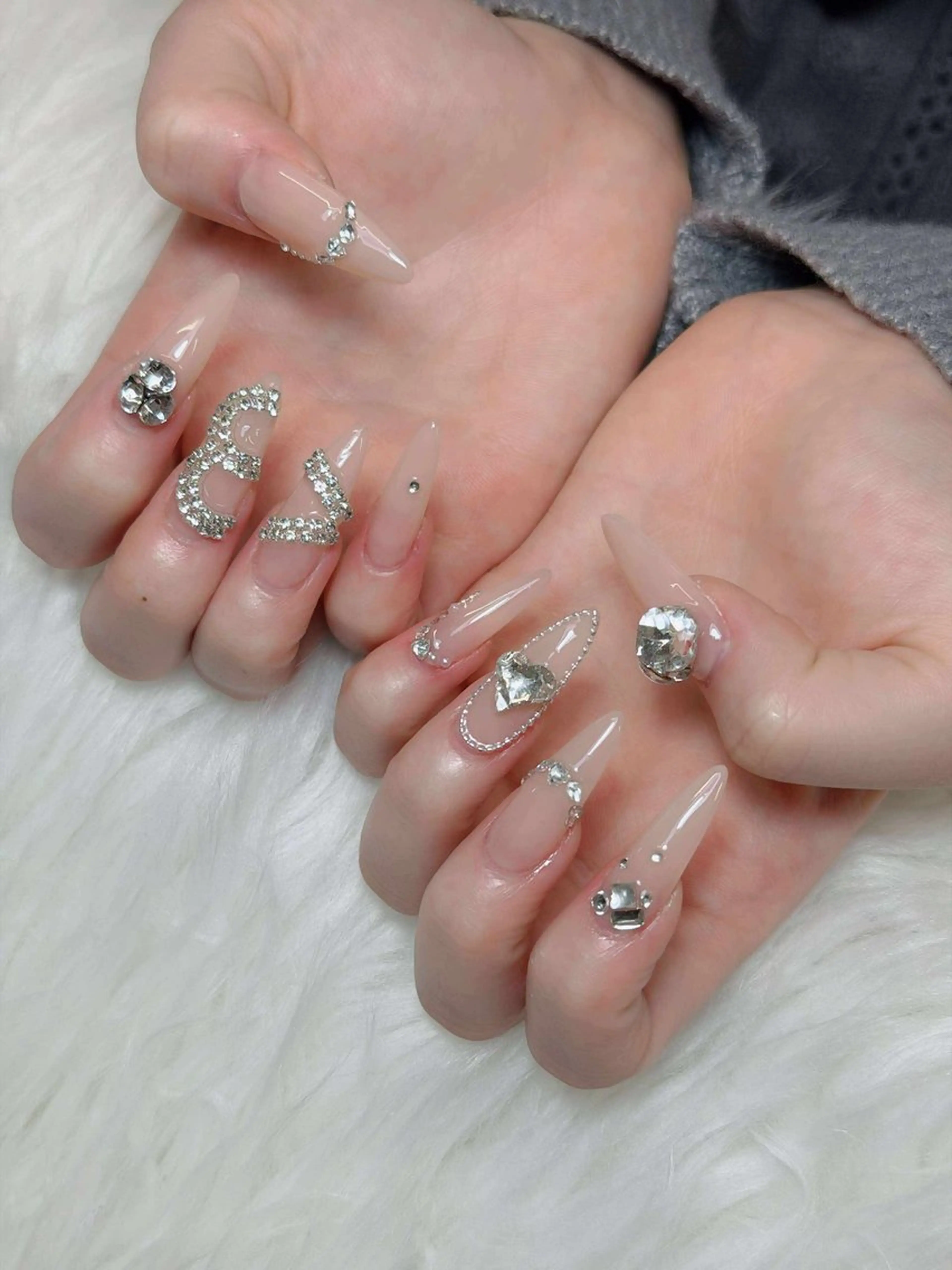 ネイル オーロラネイル チークネイル フットネイル フレンチネイル ハロウィン ハンドネイル Lumi Nail 新大久保3‘のネイルデザイン