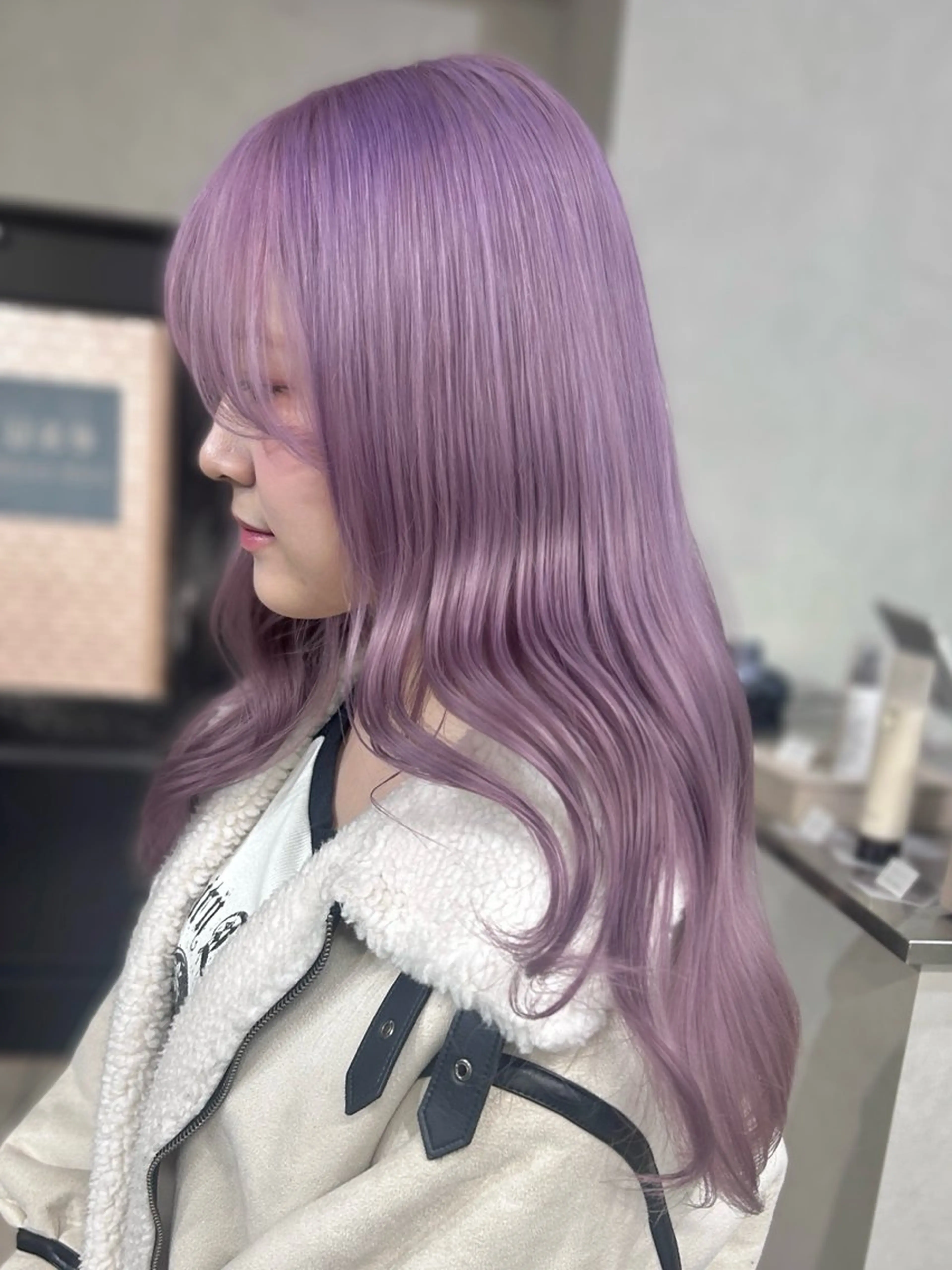 ロング ヘアカラー ハイトーンカラー🩶 大阪/kanonのヘアスタイル