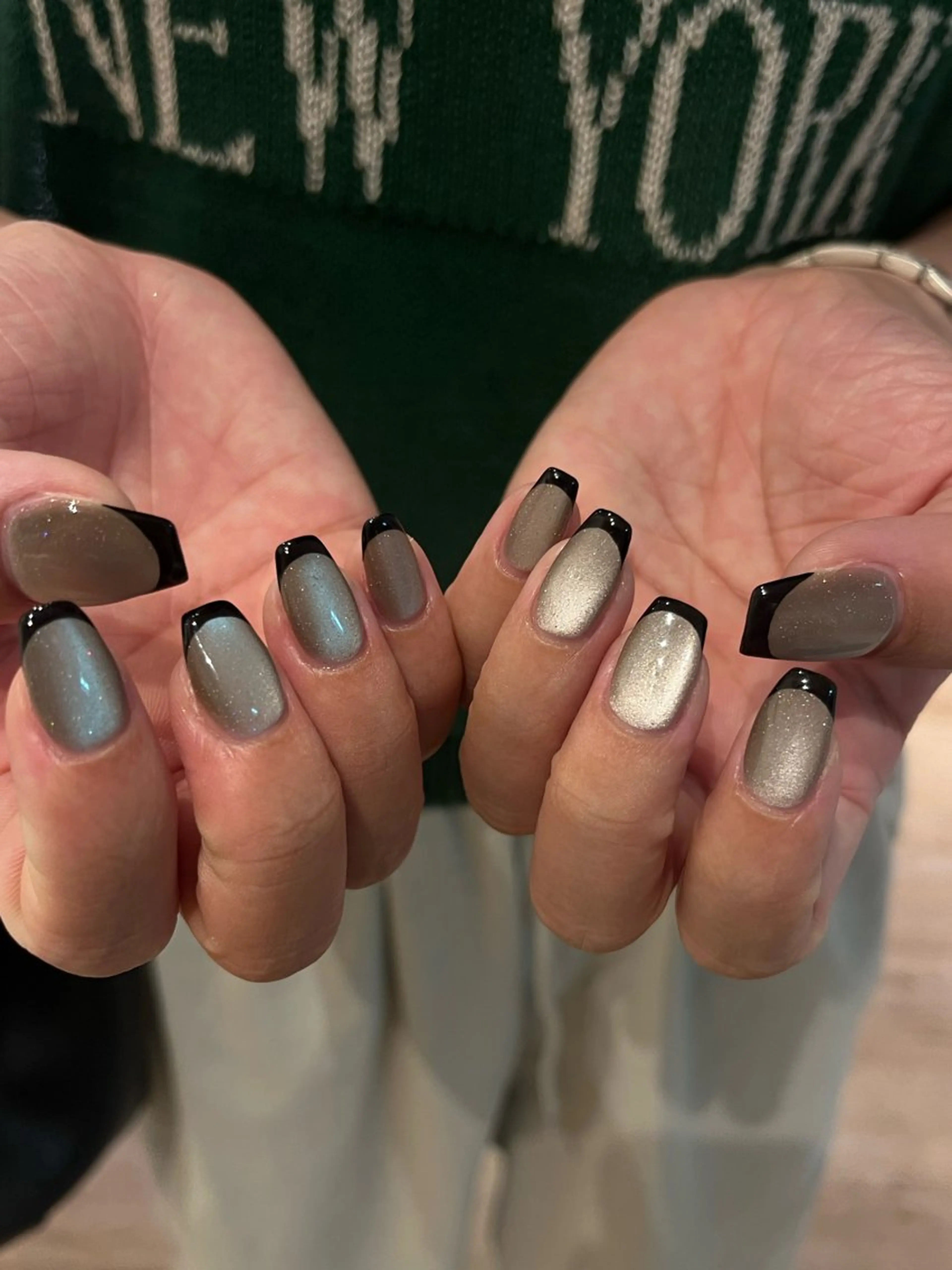 ネイル マグネットネイル ハンドネイル Bianca 名駅　Yamazoeのネイルデザイン