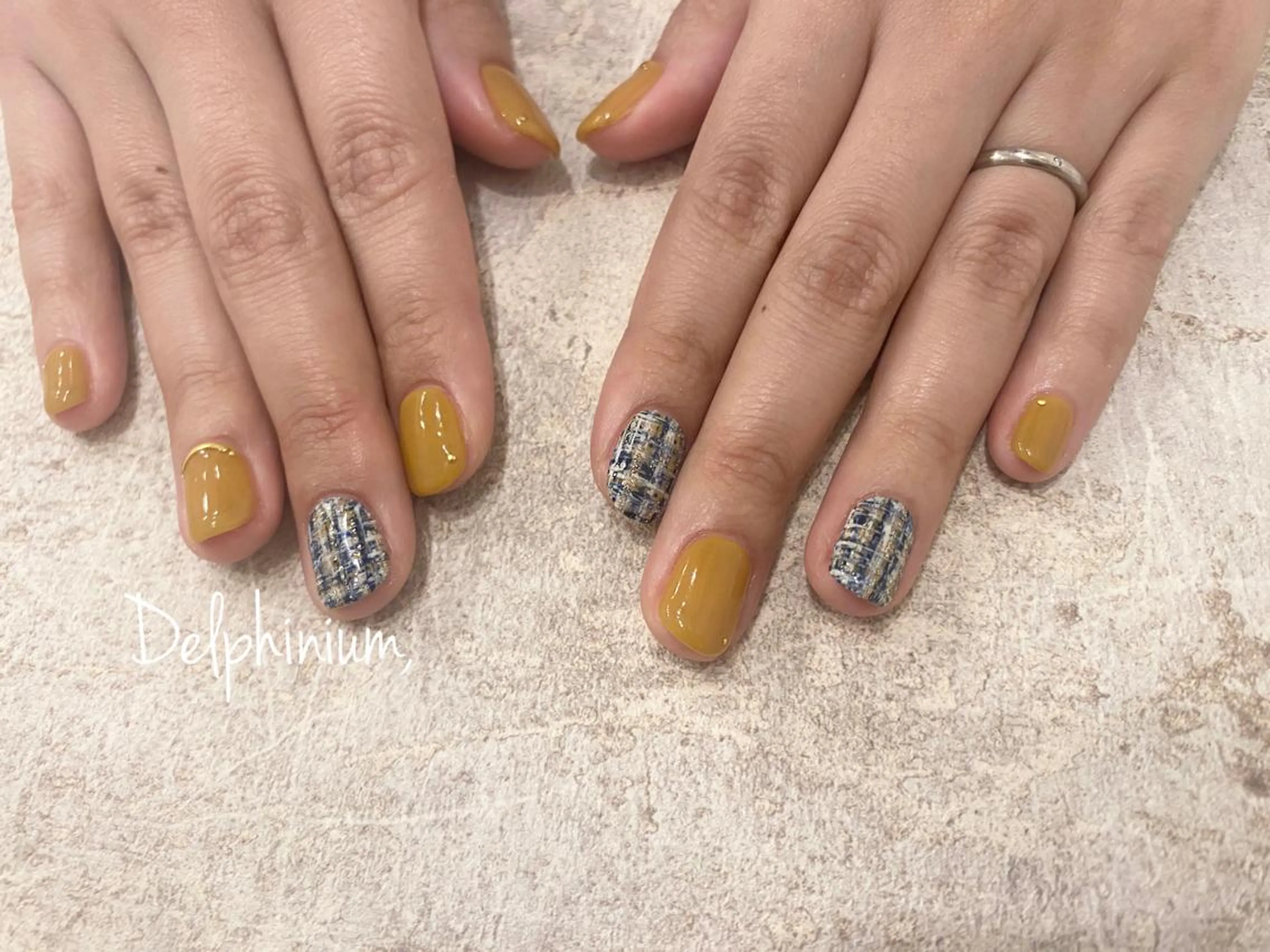 ネイル ハンドネイル 岡本 友恵のネイルデザイン