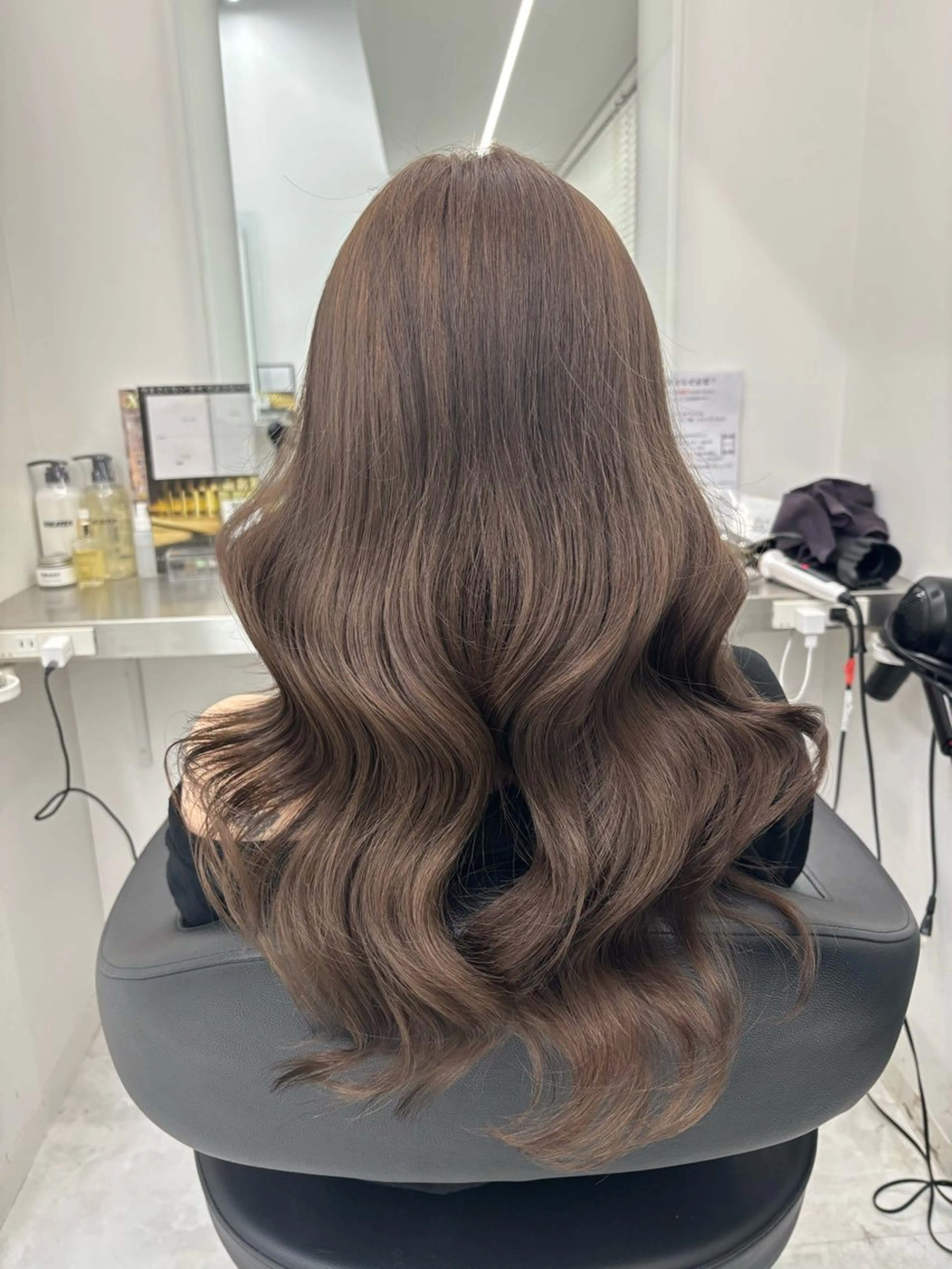 ロング ヘアカラー Wカラー/暖色/べ ージュりく©︎🐝のヘアスタイル