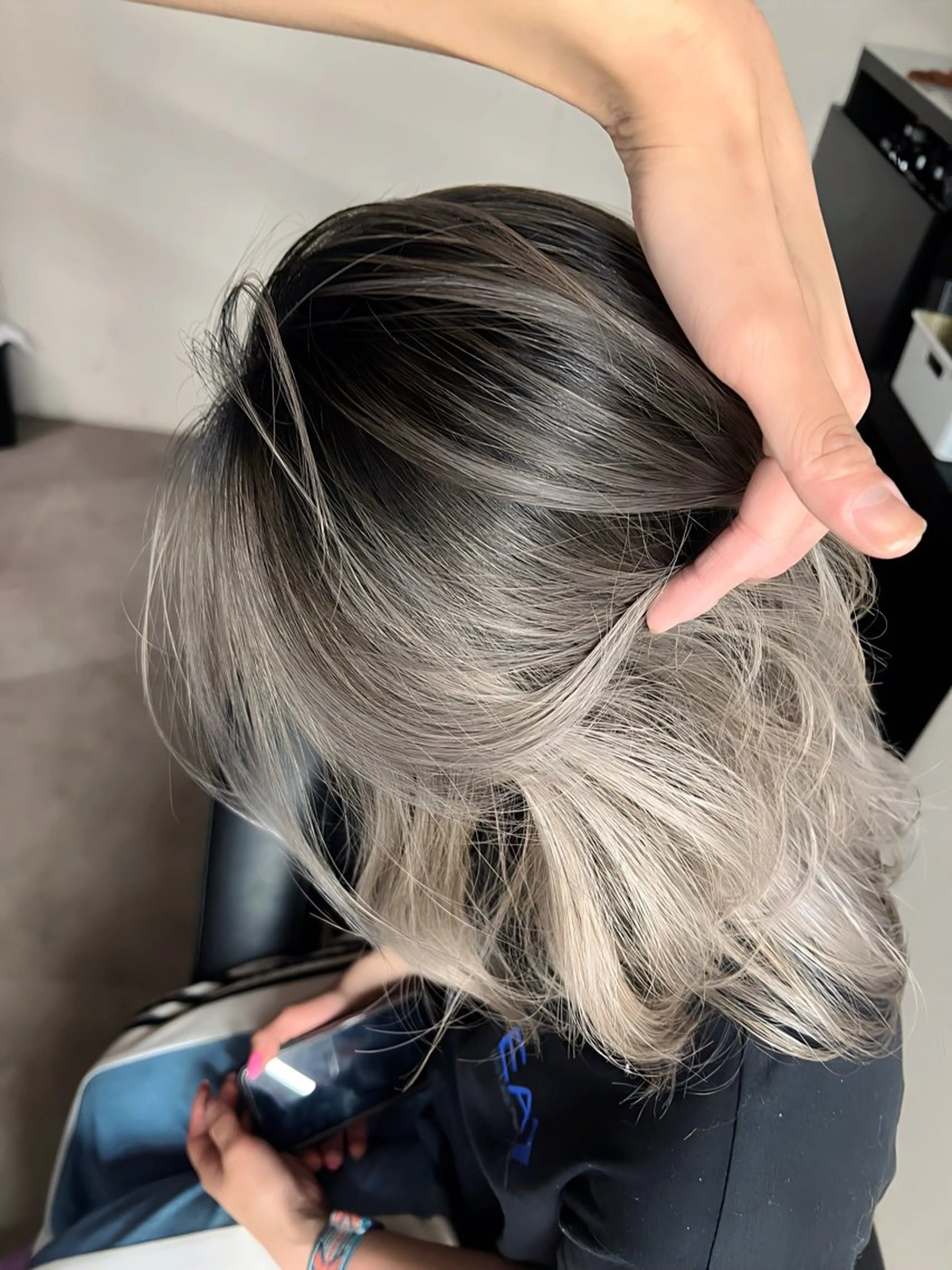 カラー ヘアカラー トリートメント 今が1番似合う自分に /志音のヘアスタイル