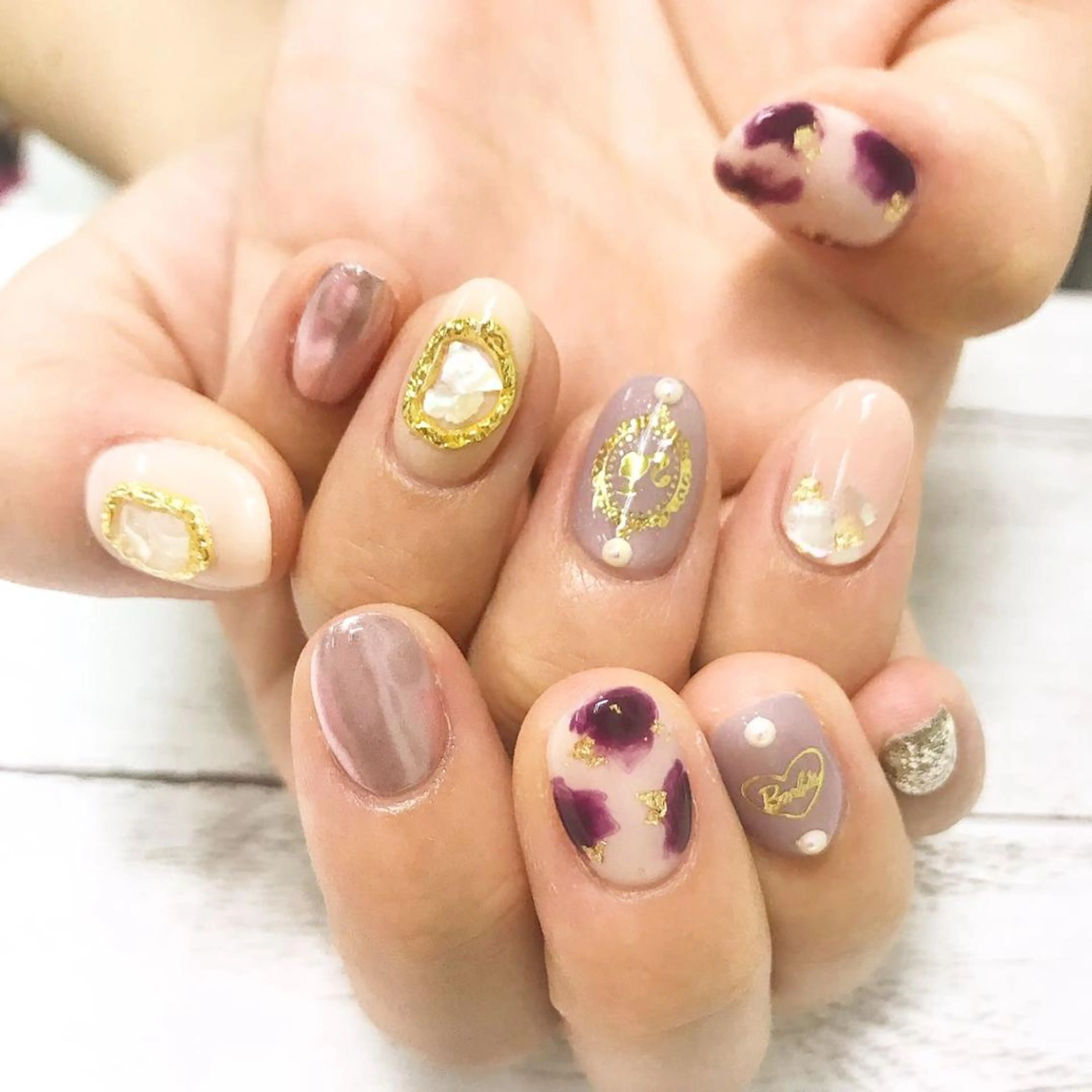 ネイル リラネイル Aikenのネイルデザイン