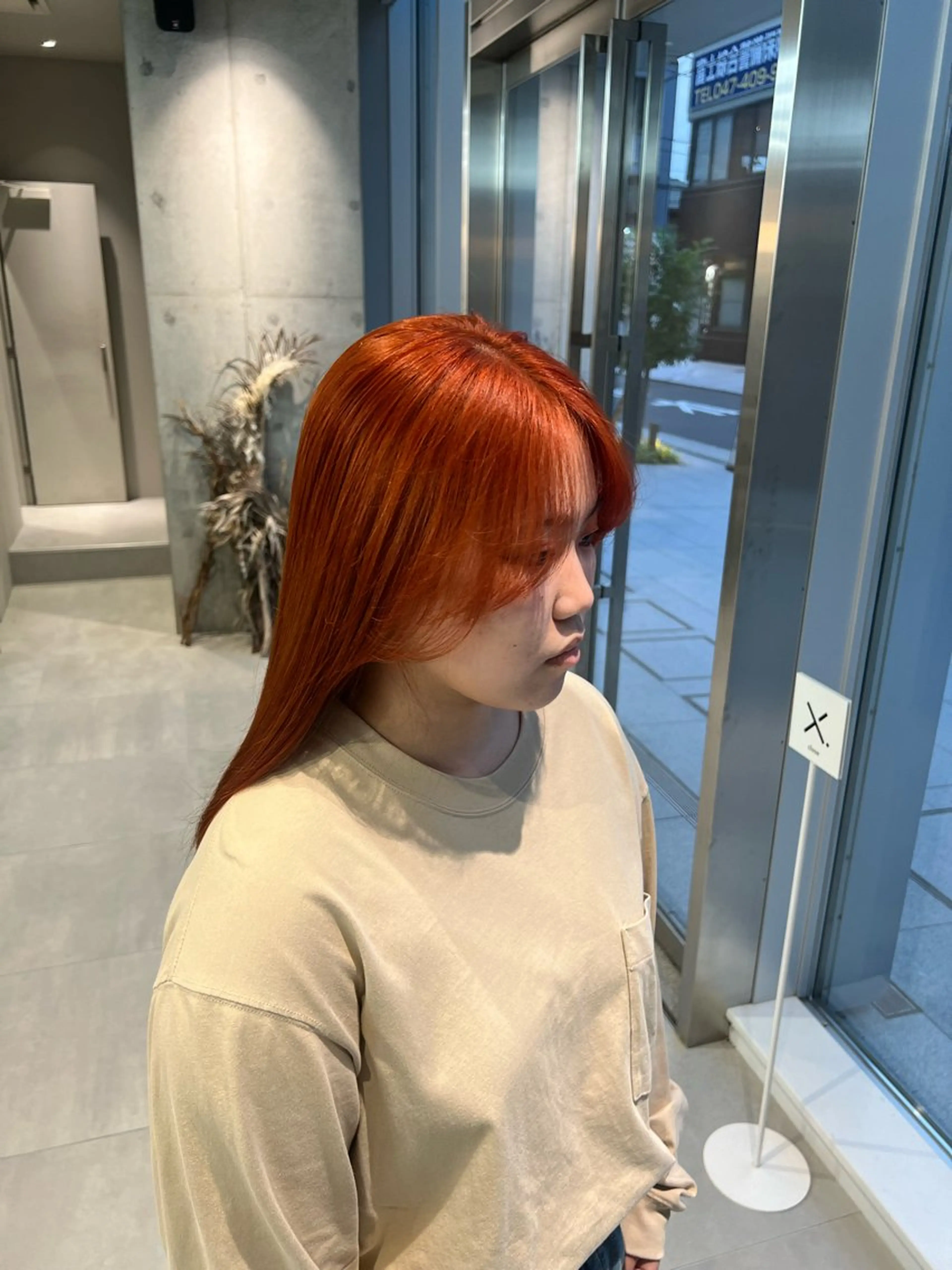 セミロング カラー ブリーチ オレンジ カット ヘアカラー トリートメント 吉沢遣人/レイヤー 艶カラー/パーマのヘアスタイル