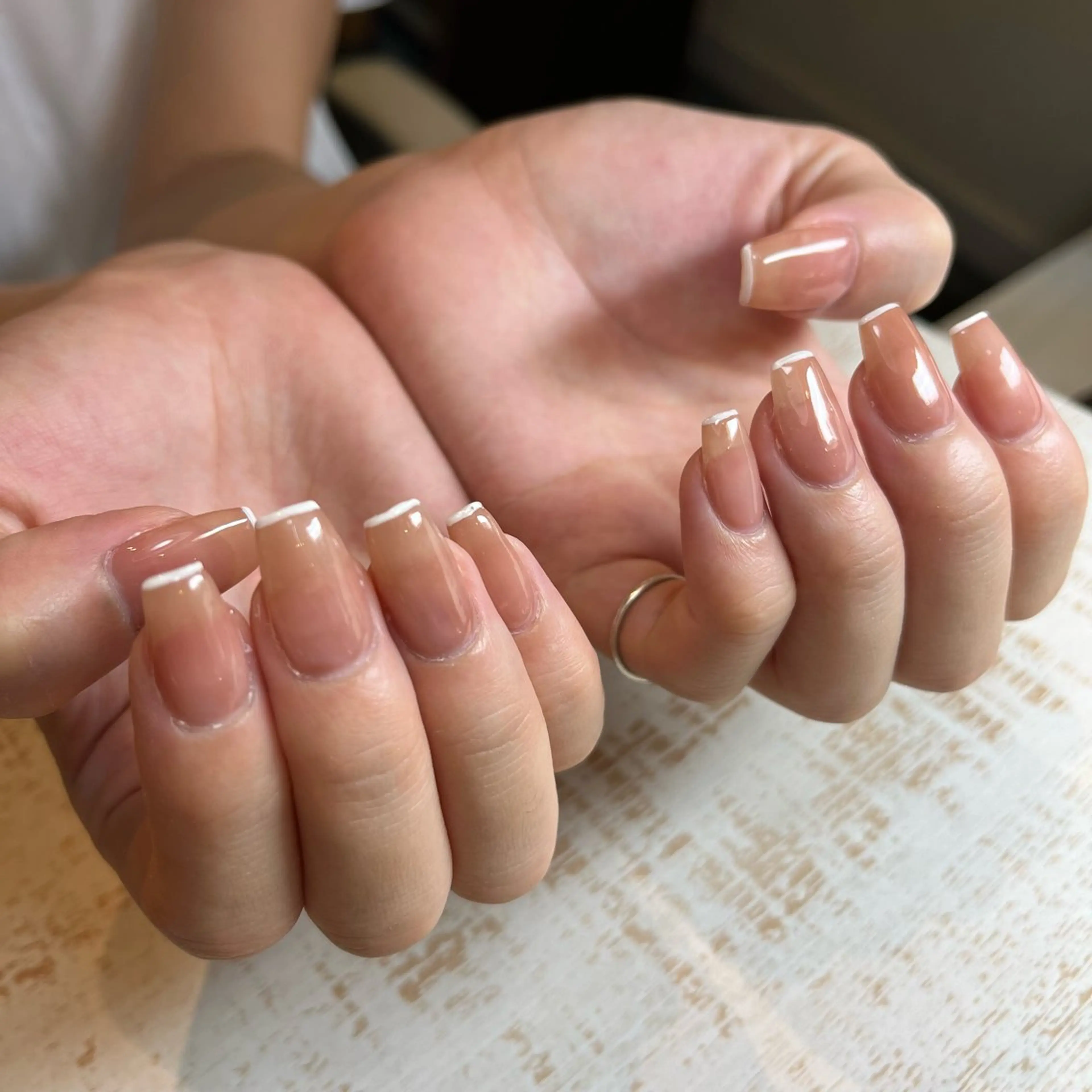 ネイル フレンチネイル マタハライズネイル所属・マタハライズネイル 常連様が多いサロンのネイルデザイン