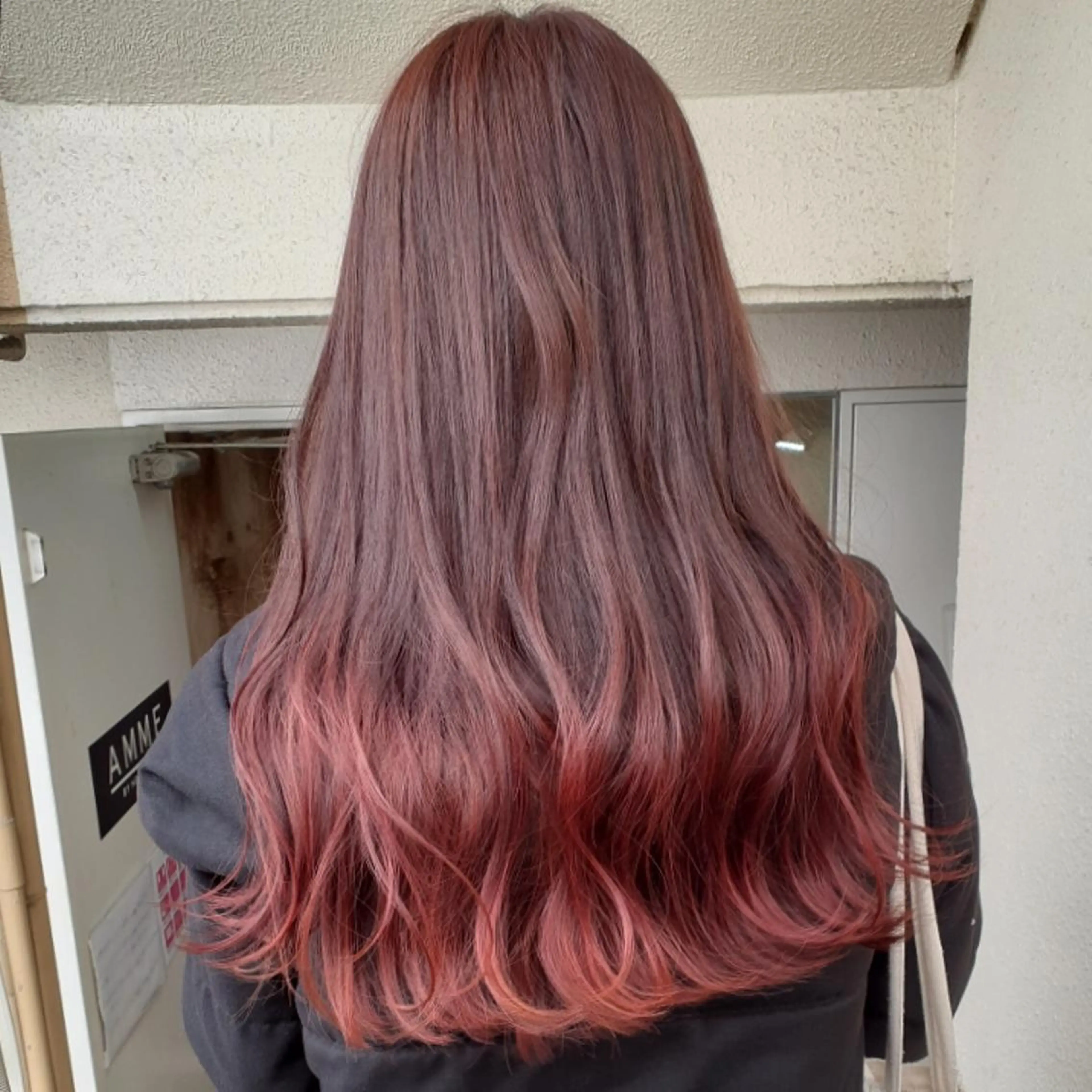 ロング カラー グラデーションカラー カット ヘアカラー トリートメント 🔳髪質改善🔳 岡本陽のヘアスタイル