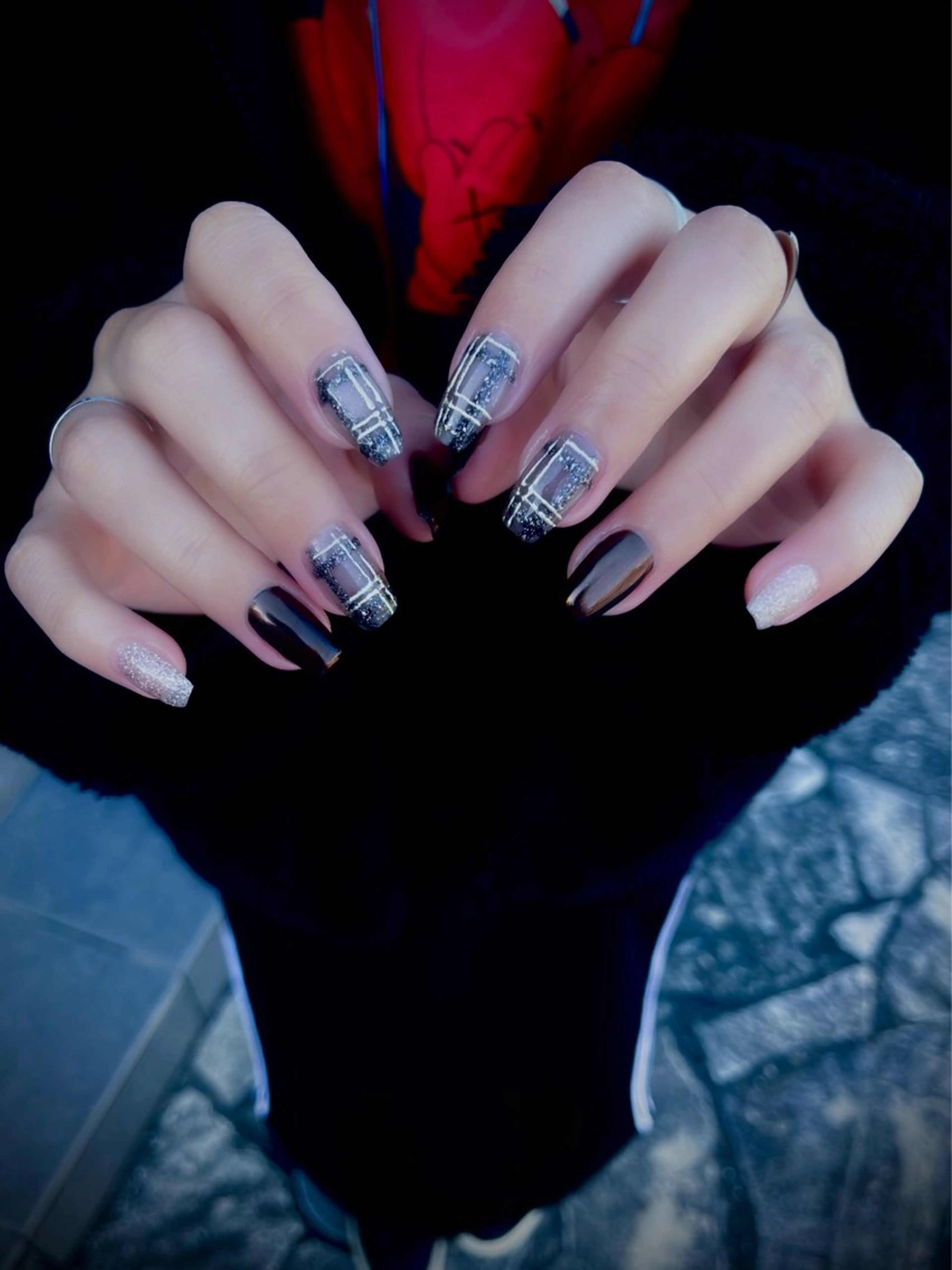 ネイル キラキラネイル マグネットネイル ワンカラーネイル スカルプネイル ワンホンネイル nine.🦋 YUKOのネイルデザイン