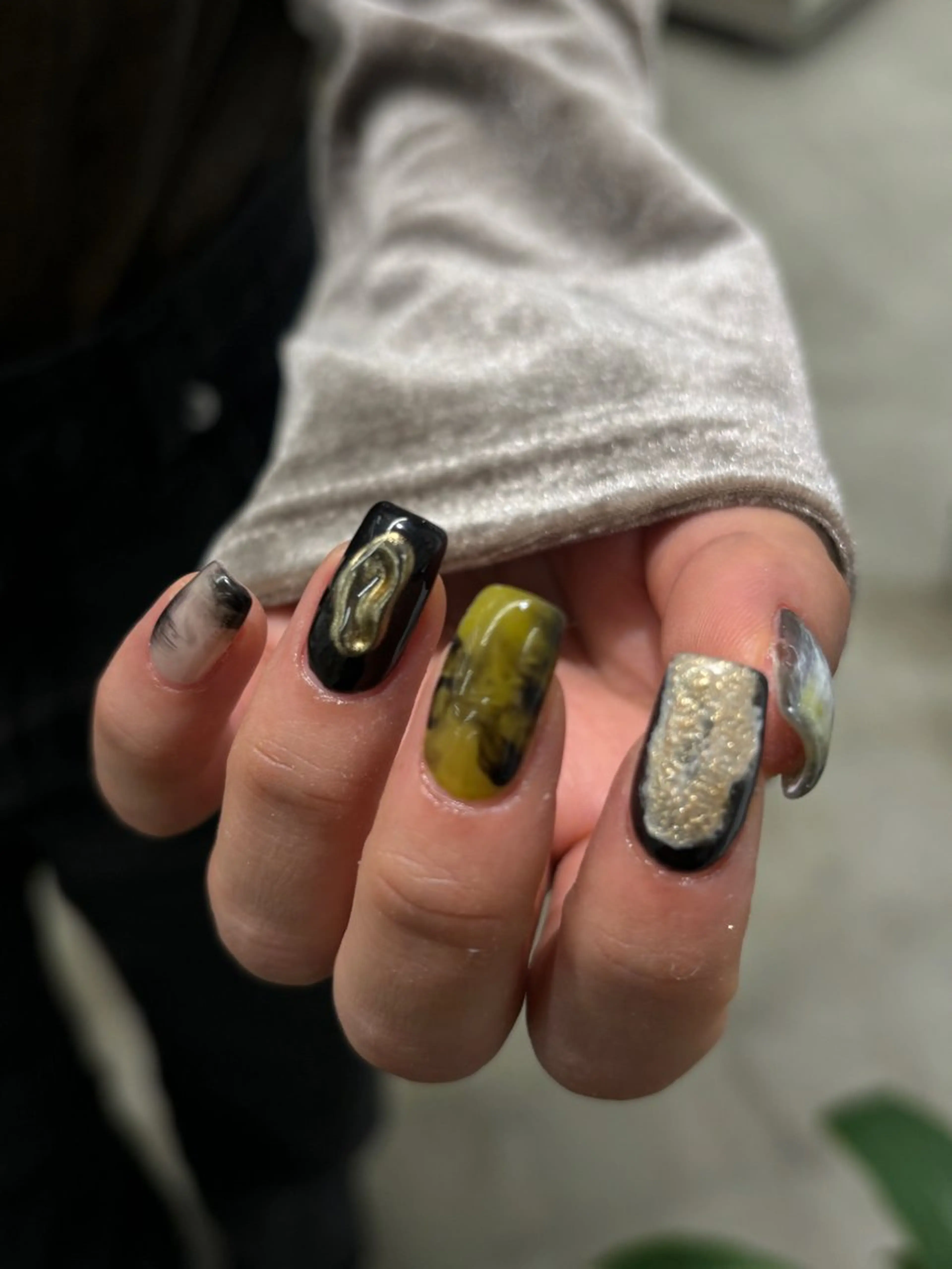 ネイル ハンドネイル chika ／ nailのネイルデザイン