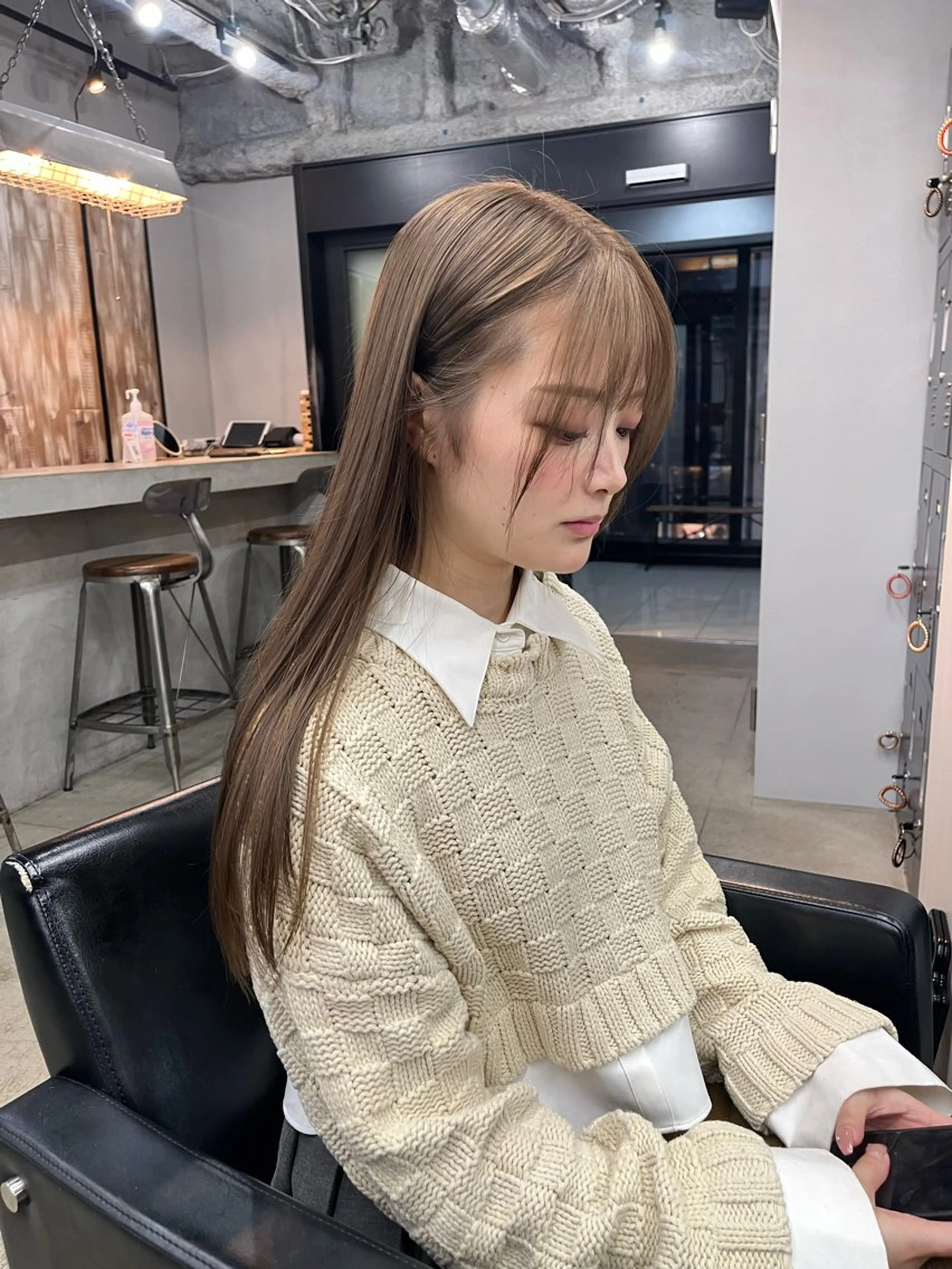 ロング カラー ベージュカラー ミルクティーベージュ カット ヘアカラー トリートメント ヘアセット 韓国ヘア🫧 KAZUTOのヘアスタイル