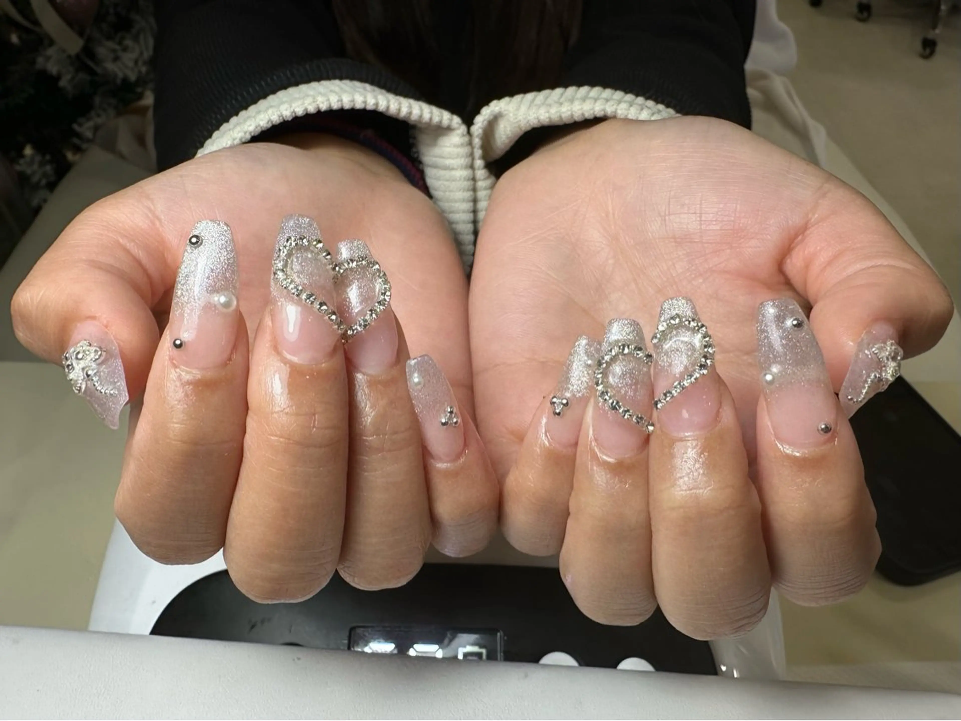 ネイル マグネットネイル ハンドネイル ハンドケア Rin Nailのネイルデザイン