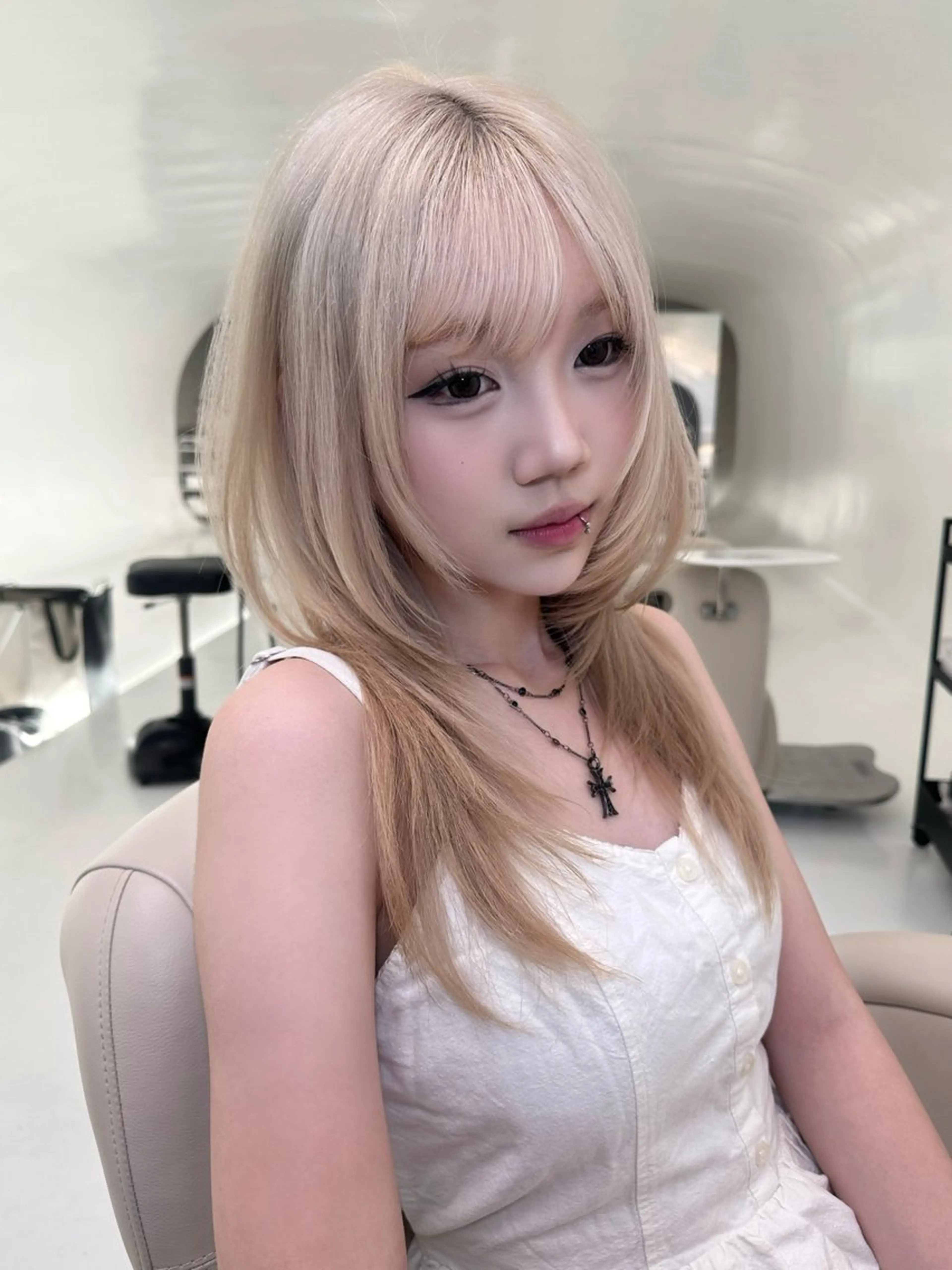 セミロング カット トリートメント RiA/レイヤーカッ ト/ハッシュカットのヘアスタイル