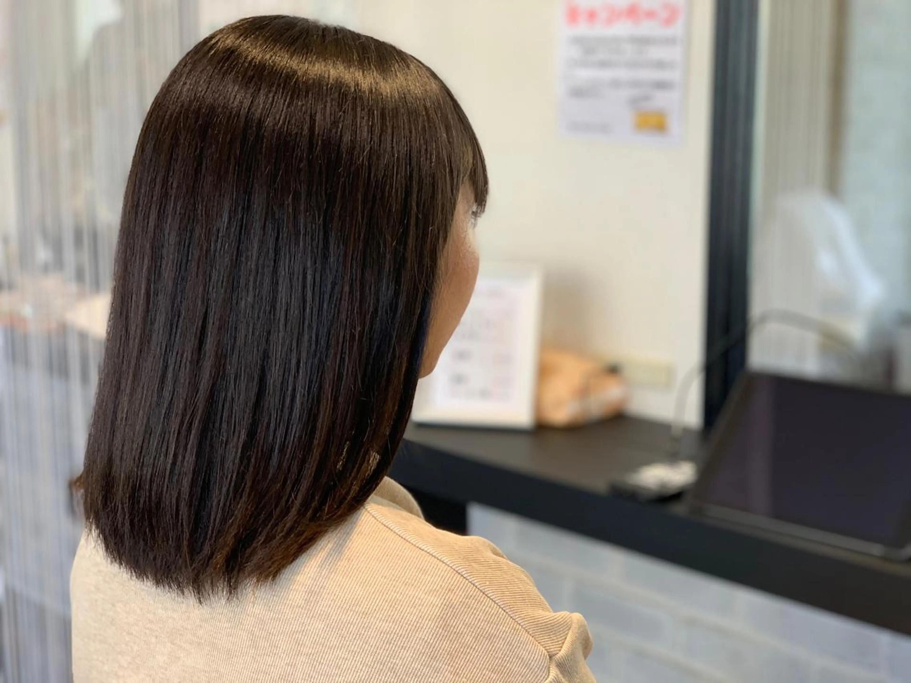 ミディアム カット トリートメント ヘッドスパ 川村 綾のヘアスタイル