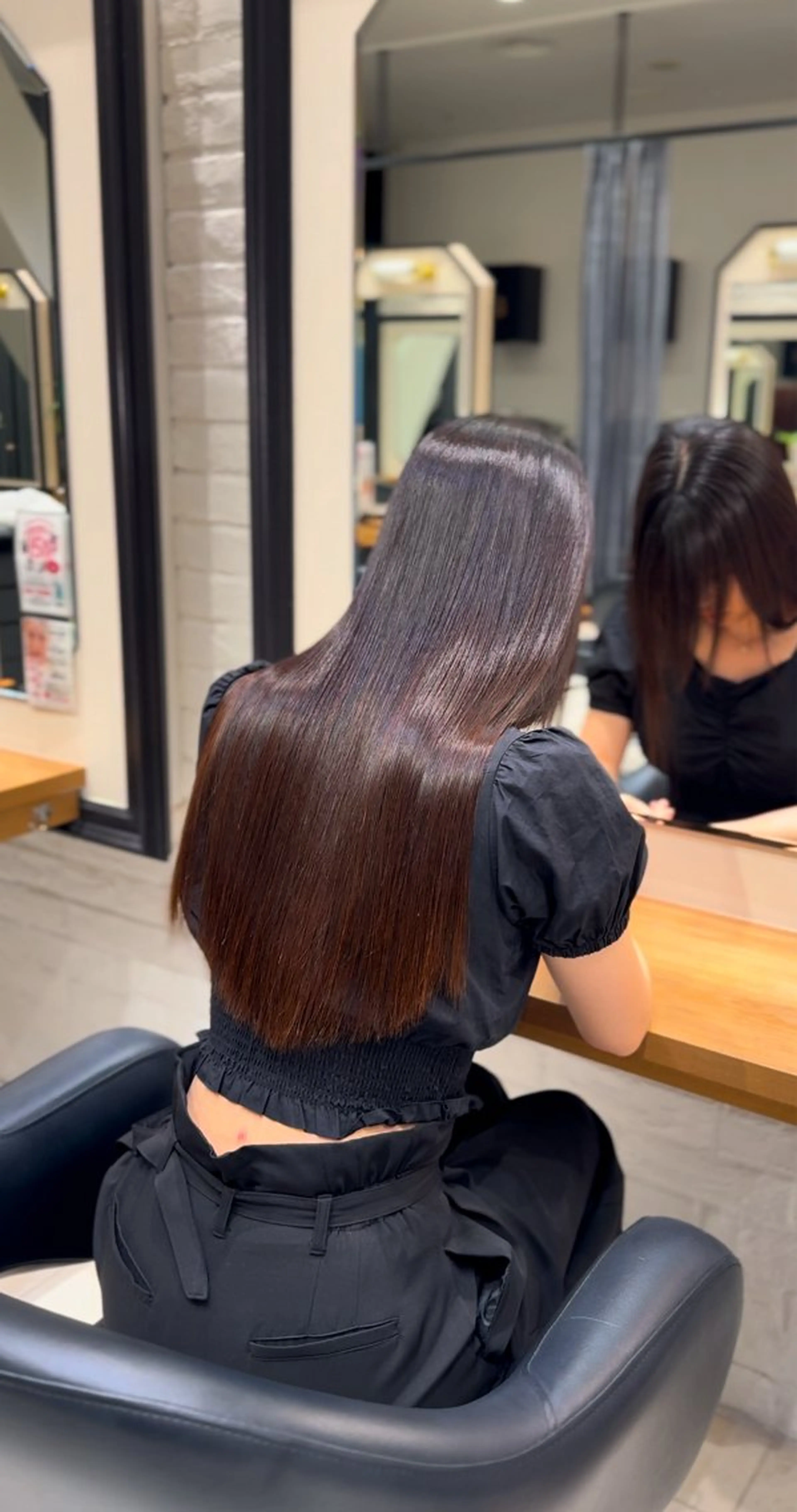 ロング 縮毛矯正 伊志嶺 竜季のヘアスタイル