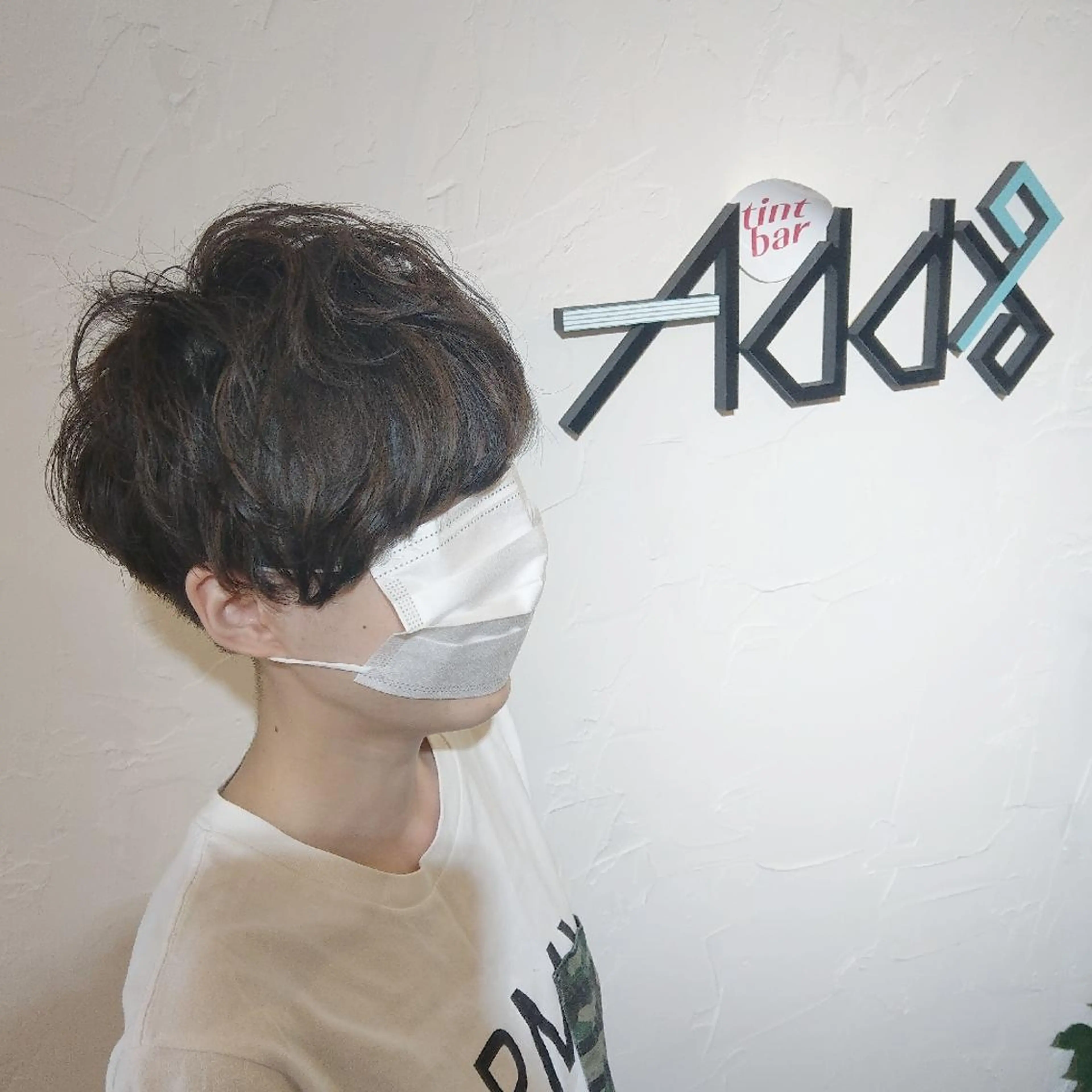 ショート カラー パーマ ヘアアレンジ ダブルカラー ハイライトカラー ハイライト トリートメント 刈り上げ カット ヘアカラー トリートメント ヘッドスパ Add9 柳田健登のヘアスタイル