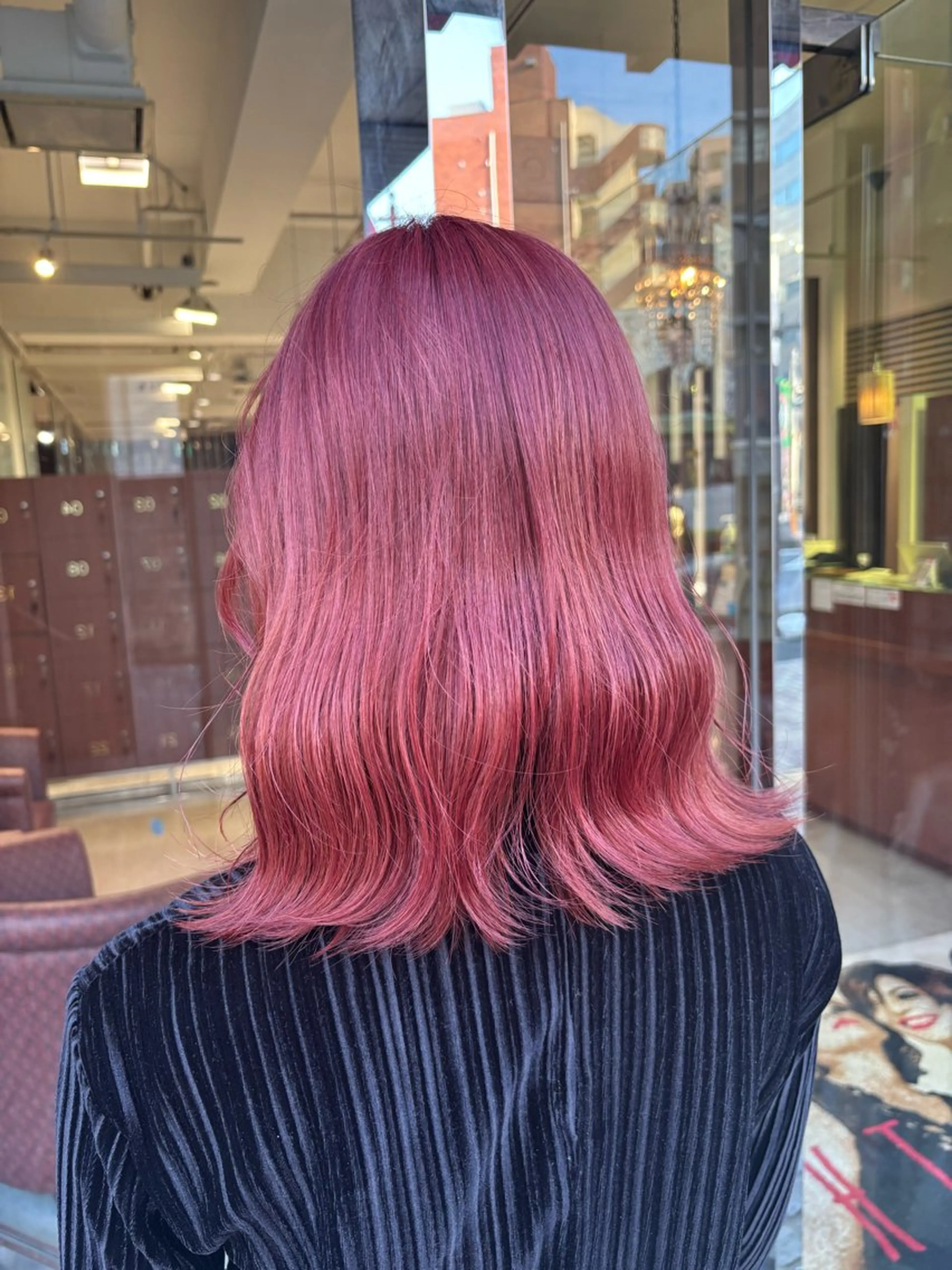 ミディアム カラー ブリーチ ピンクカラー ローズカラー ヘアカラー トリートメント 🍒ブリーチカラー 🍊暖水 まりあのヘアスタイル