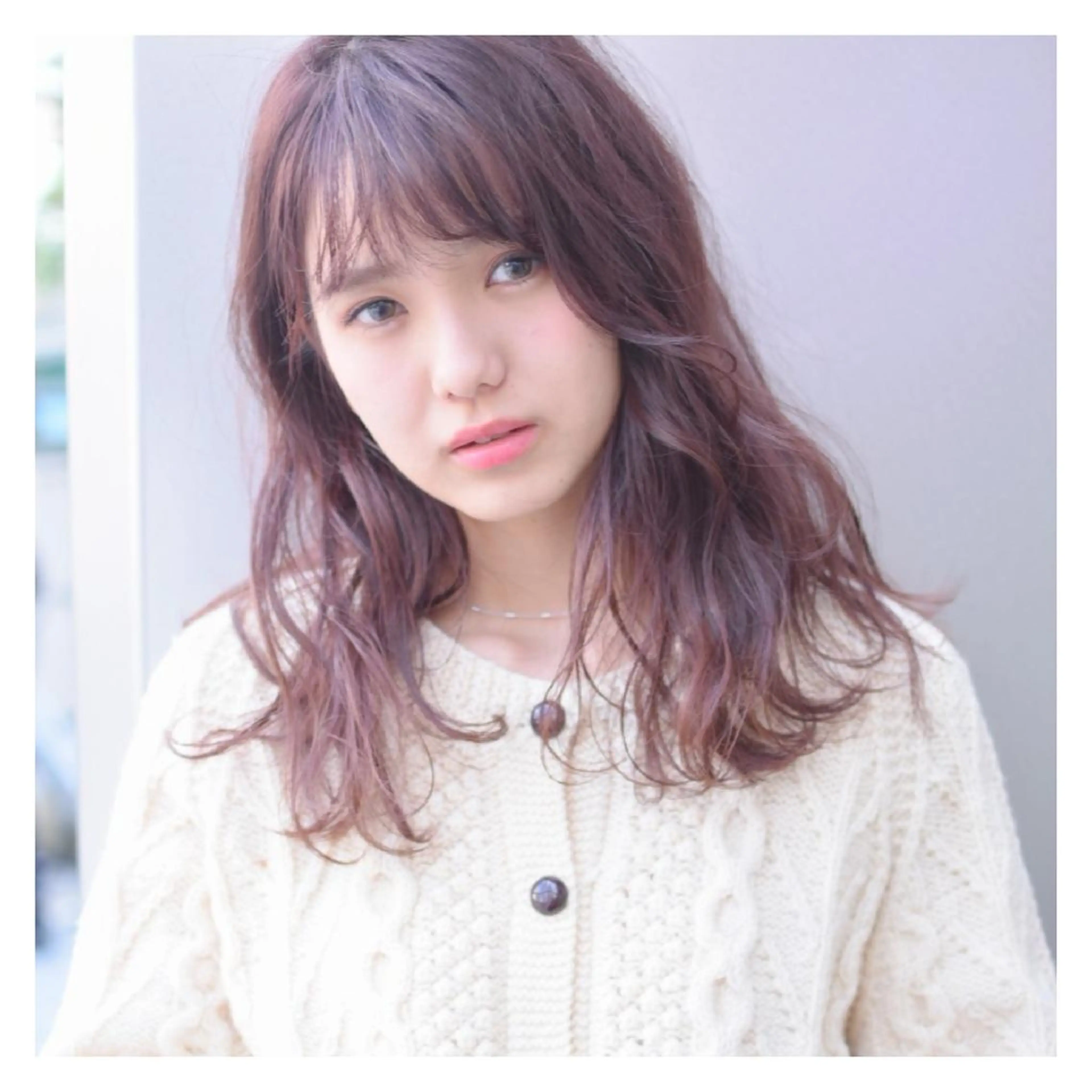 セミロング カラー ハイライトカラー ピンクカラー バイオレットカラー ハイライト 竹内啓太 ボブのヘアスタイル