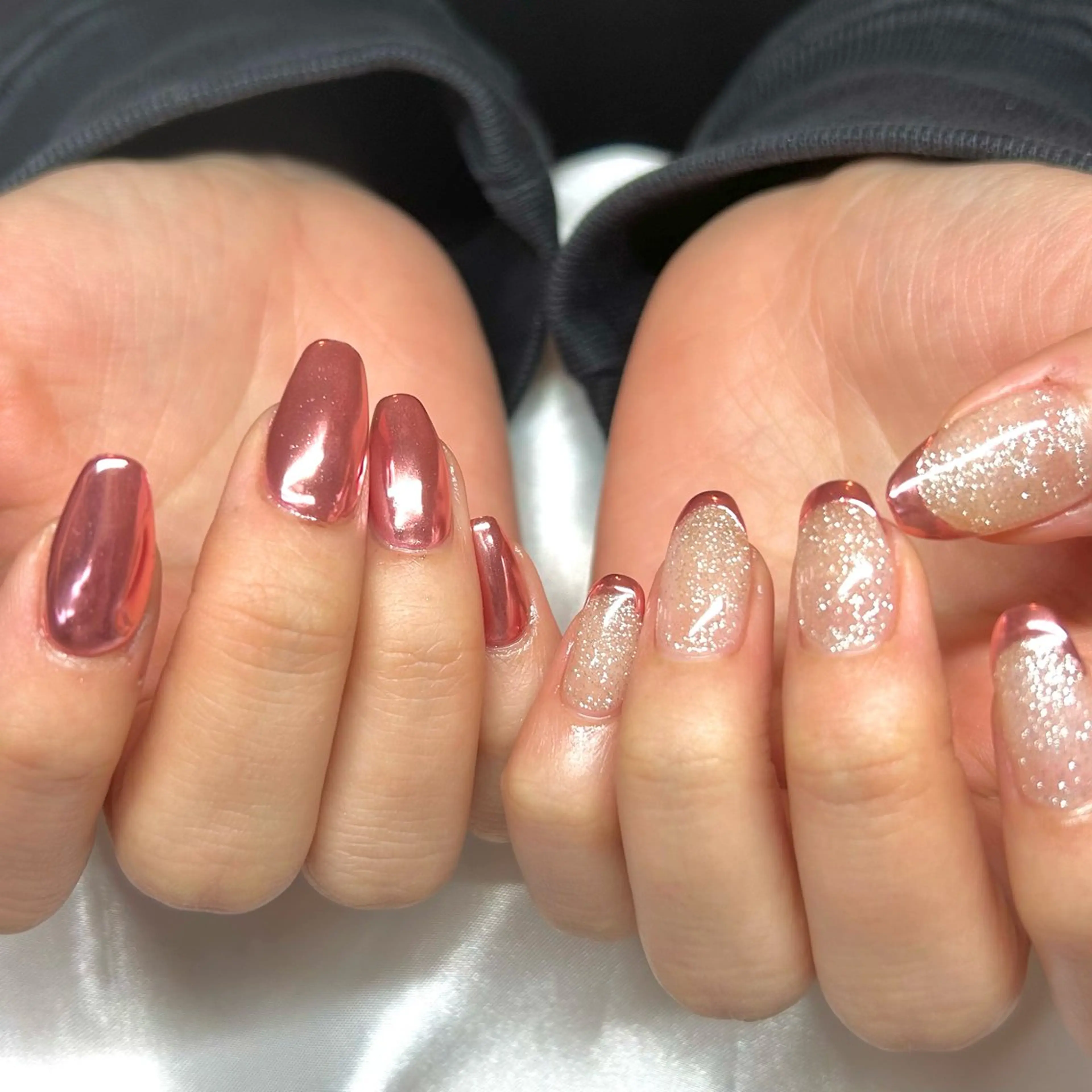 ネイル フラッシュネイル フレンチネイル ミラーネイル ピンク shine'an fuka🌿🫧のネイルデザイン