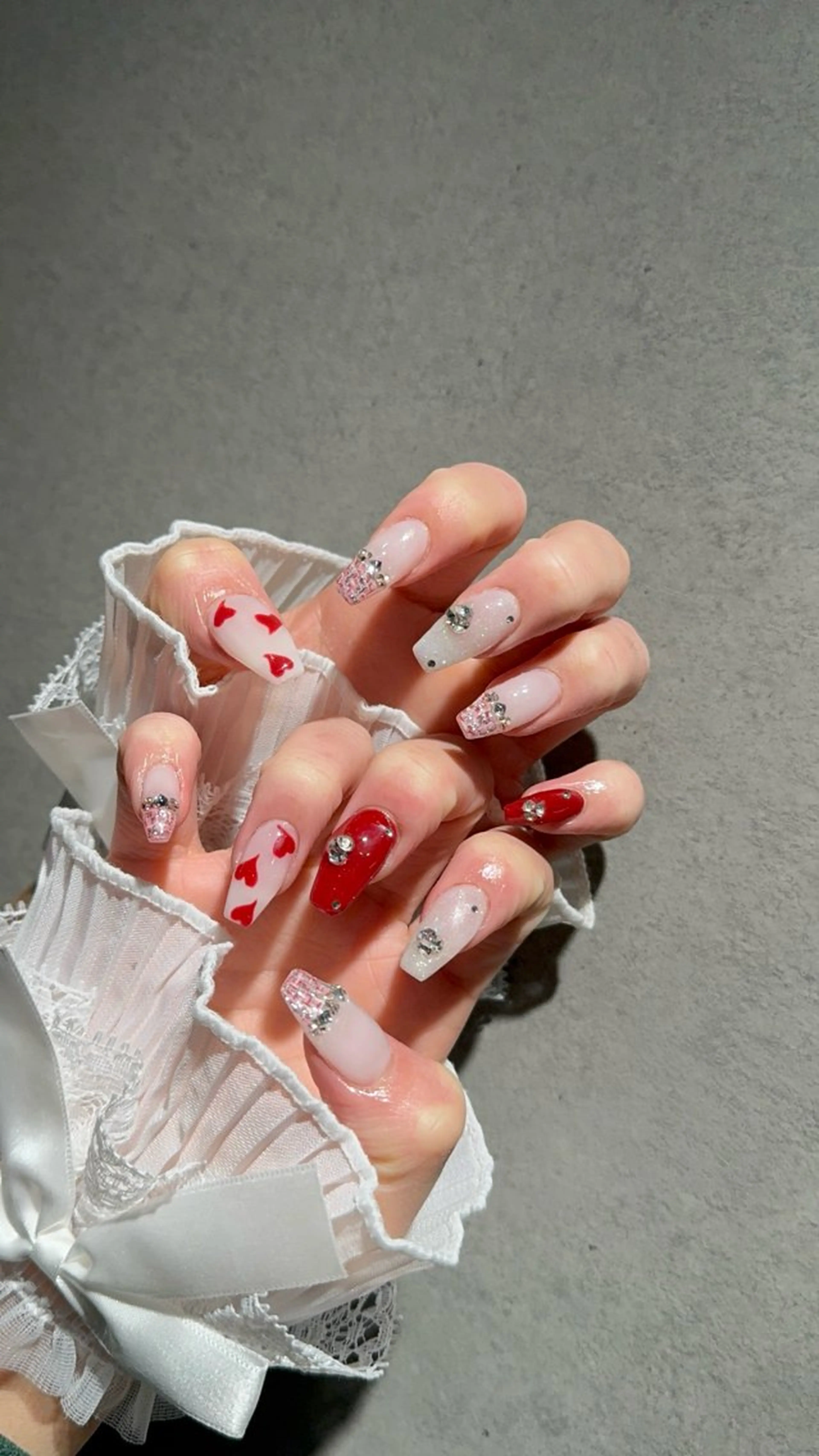 ネイル I-nailロング /ワンホン/キラキラのネイルデザイン