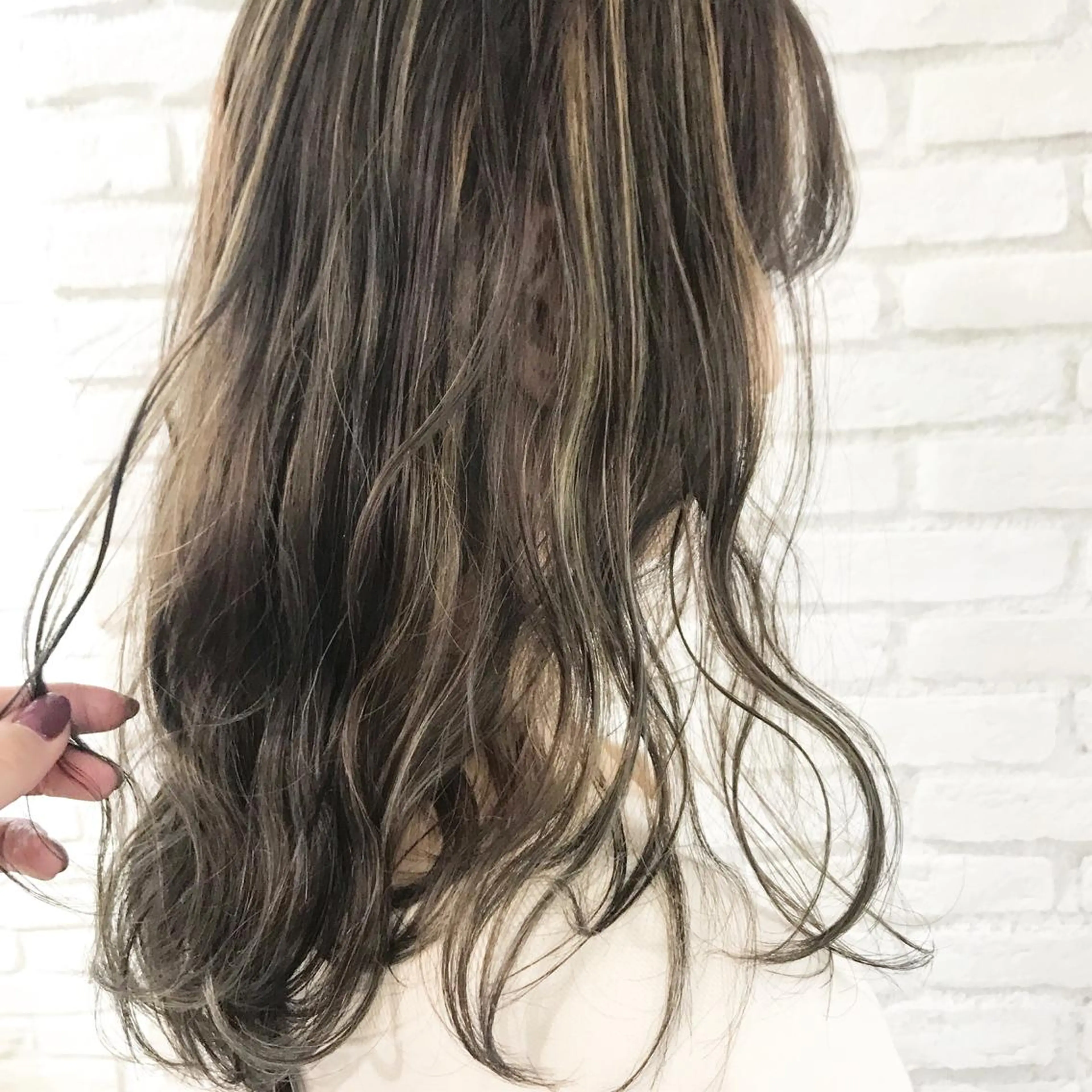 セミロング カラー 顔周りカット 伊 杏のヘアスタイル