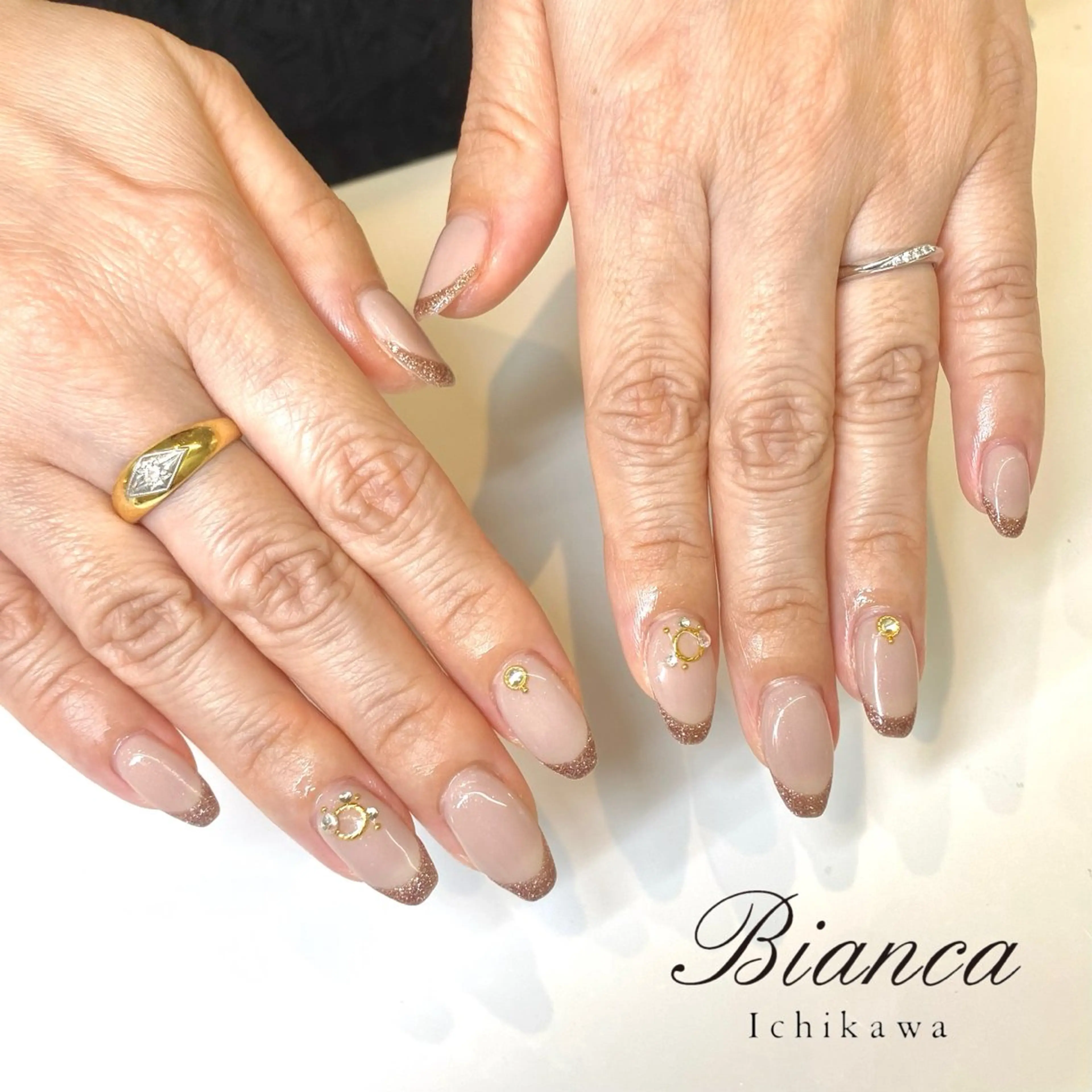 ネイル ハンドネイル Bianca 石井🎀のネイルデザイン